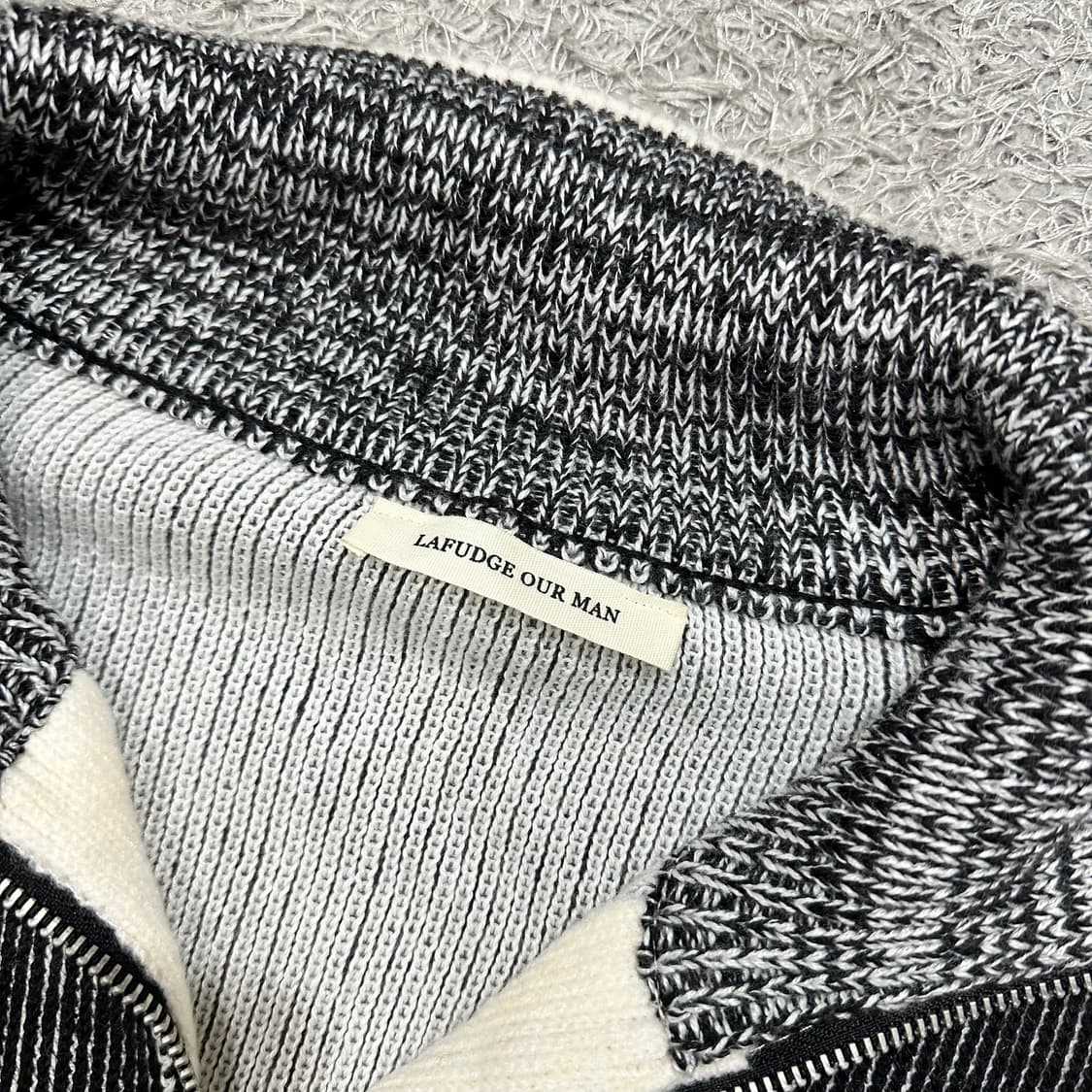 [95-100] 라퍼지스토어 니트집업(새상품) 상품이미지3