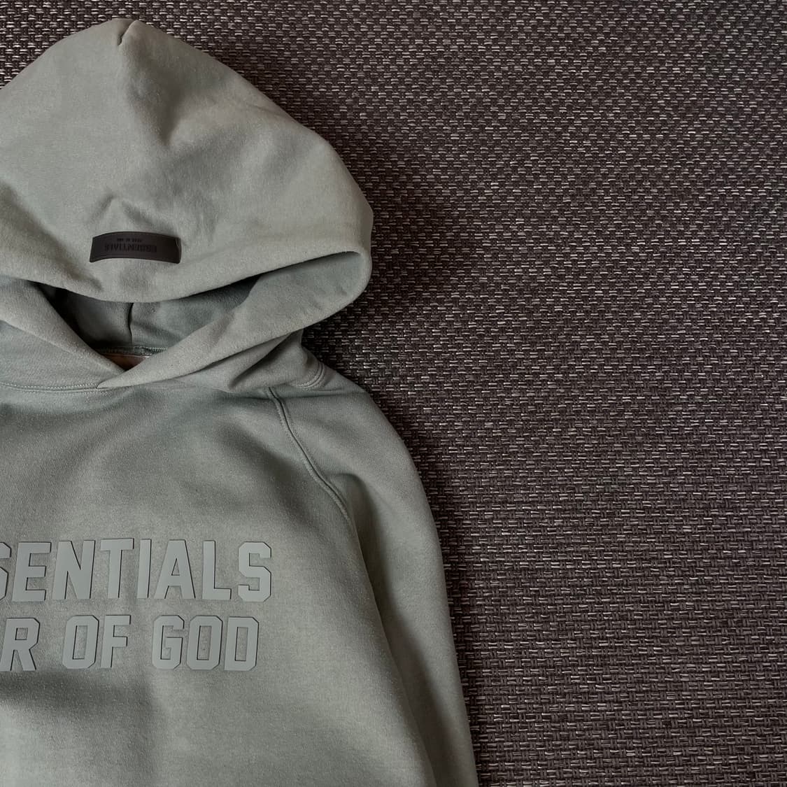 피어오브갓 에센셜 연그린 약기모 후드티 S 상품이미지3