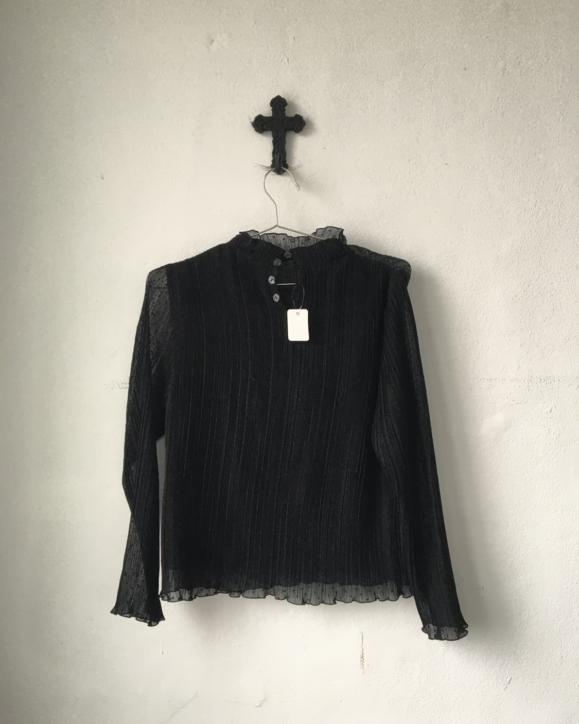 Pleats high neck blouse 상품이미지3