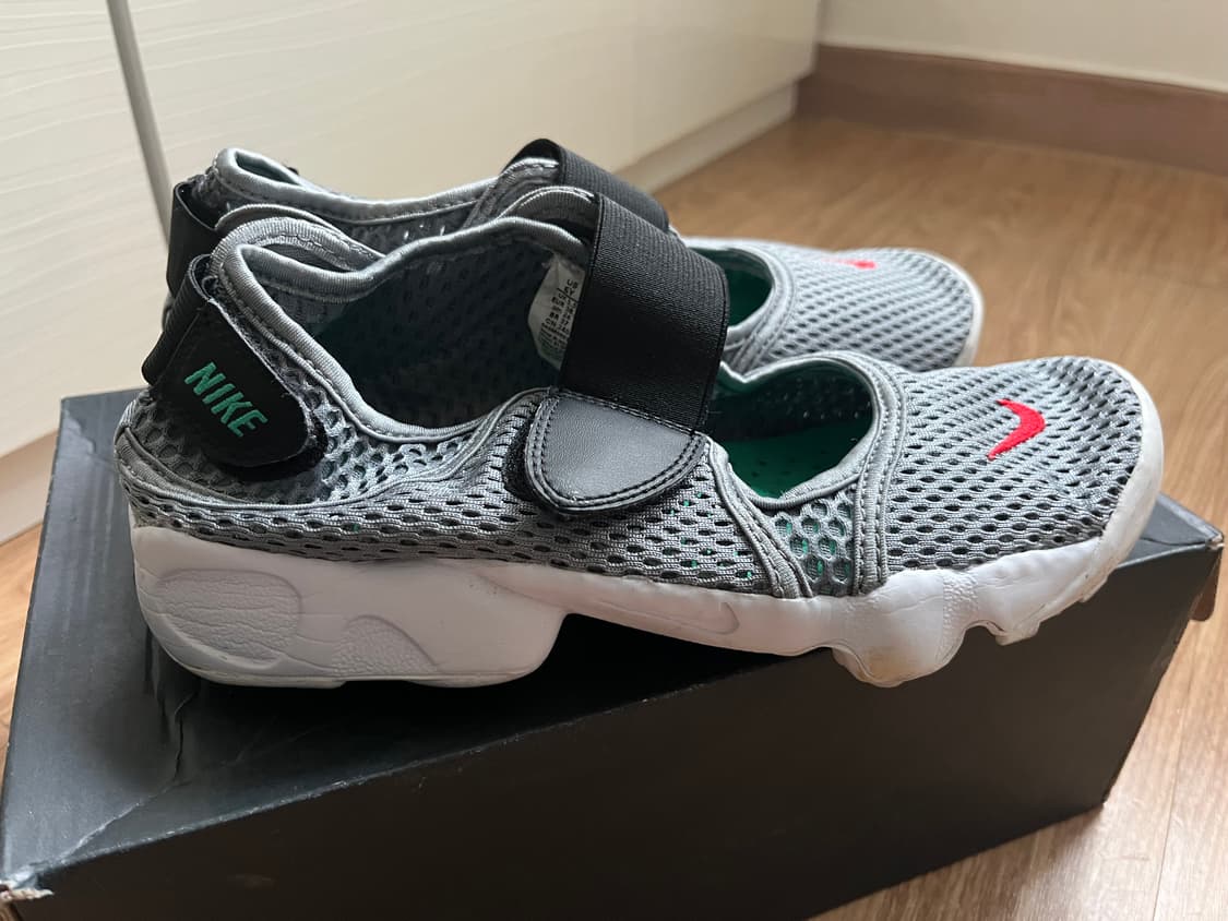 나이키 리프트 그레이 240 상품이미지3