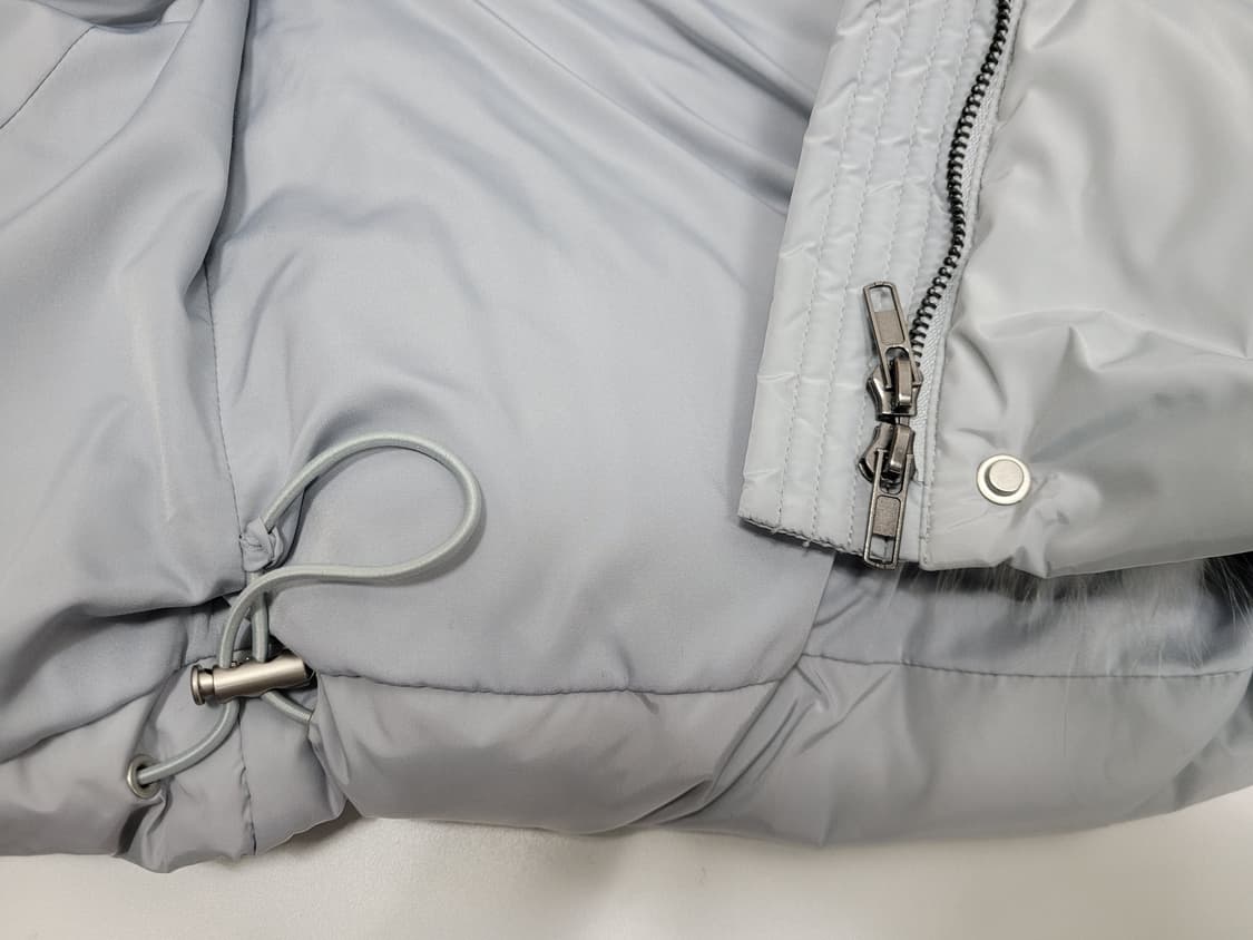 Mayonez 폭스퍼 구스 다운 숏 패딩 / 여 FREE
 상품이미지6