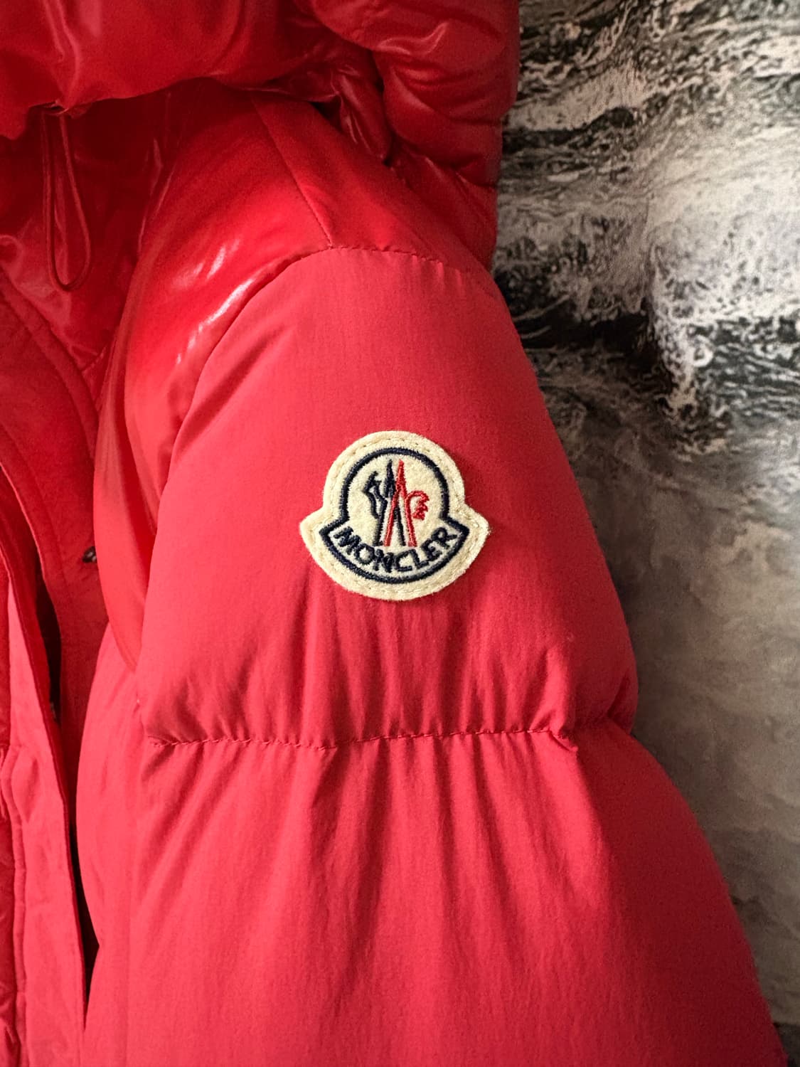 (W) 몽클레르 에티발 쇼트 다운 자켓 레드 - 22FW 상품이미지4