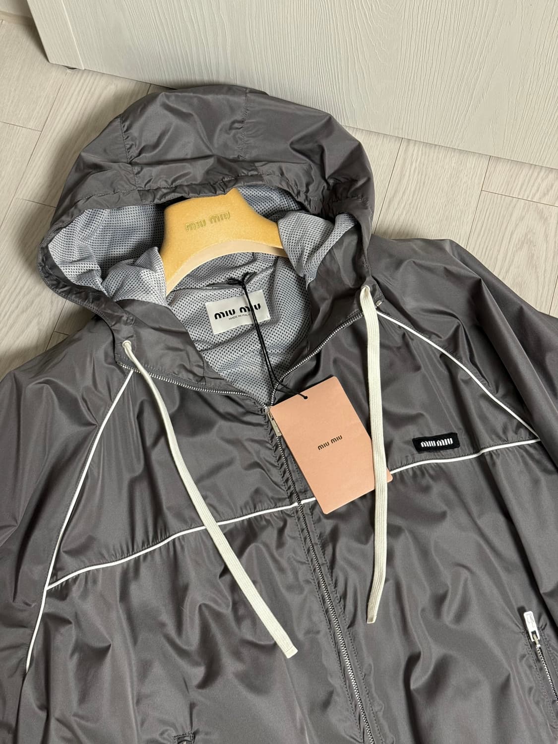 [40] 미우미우 테크니컬 실크 블루종 재킷 블루 리드 그레이 상품이미지4