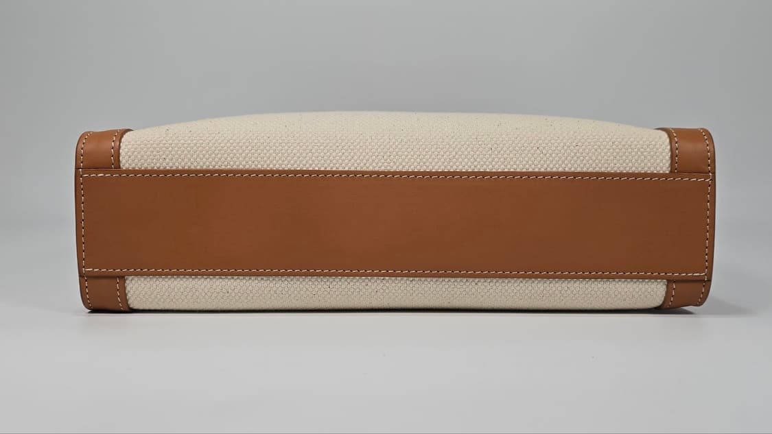 셀린느 버티컬 카바스백 상품이미지7