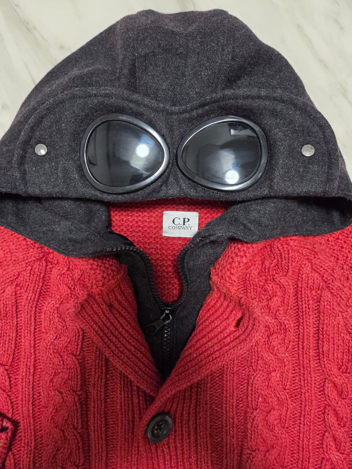 씨피컴퍼니 고글 보카새 니트 후드집업 상품이미지3