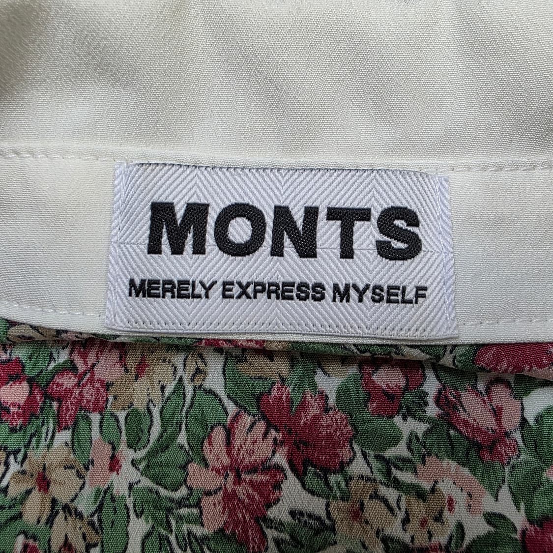 0083 MONTS 플라워 배색카라 블라우스 여성 FREE 상품이미지7