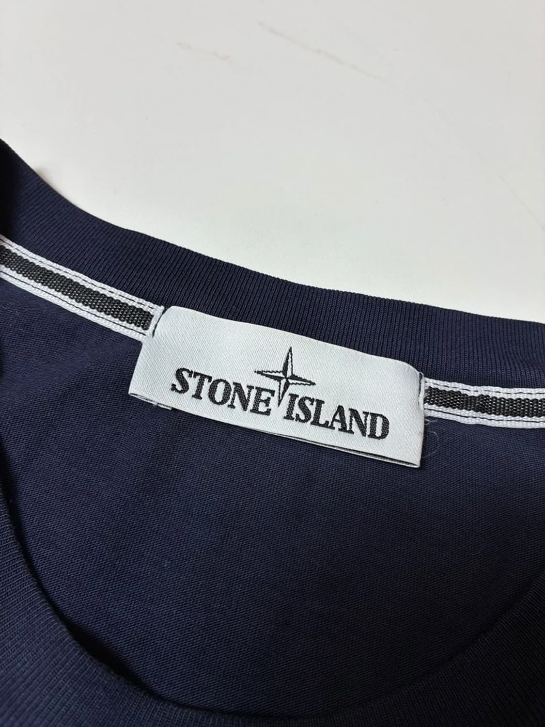 스톤아일랜드 리플렉티브 로고 프린팅 코튼 반팔 티셔츠 PN8559 상품이미지8