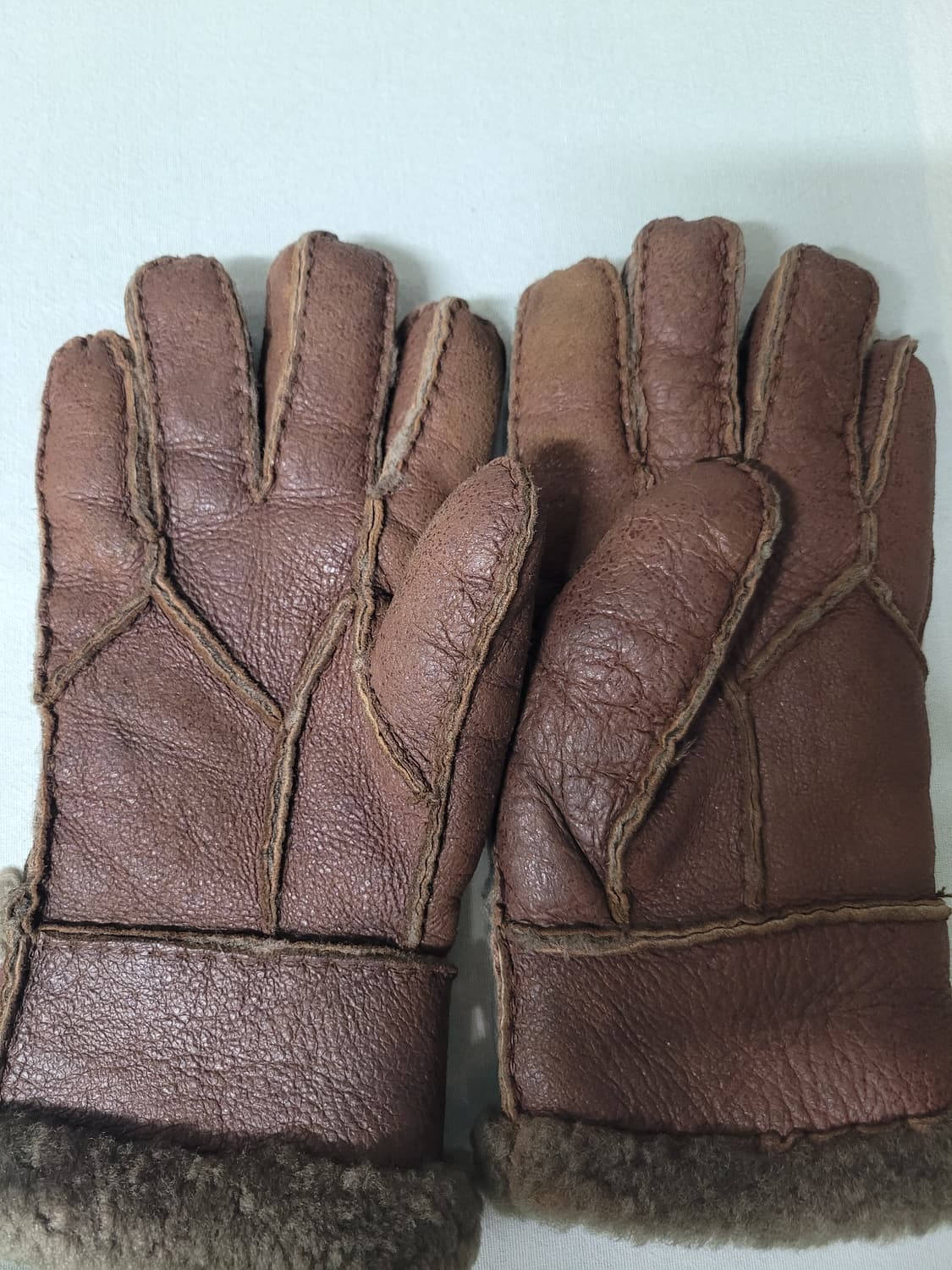 어그 남성 장갑 M 상품이미지3