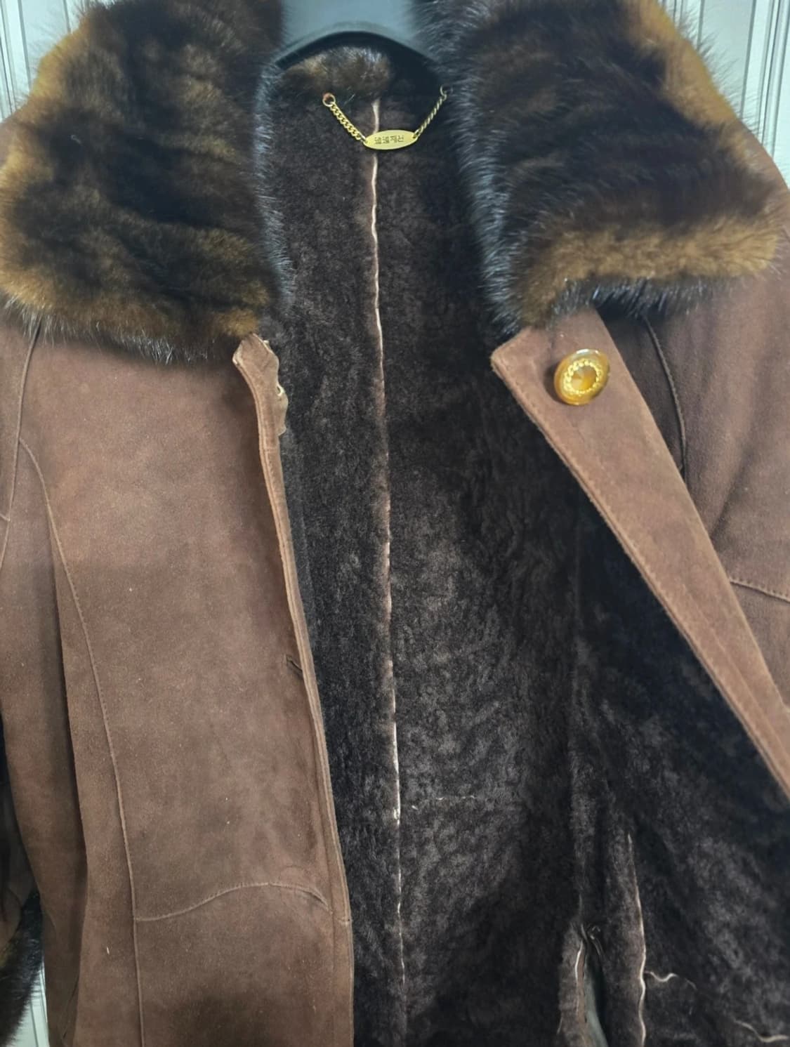 (88-96-160) 진도모피 오비스 밍크 트리밍 무스탕 코트 상품이미지4