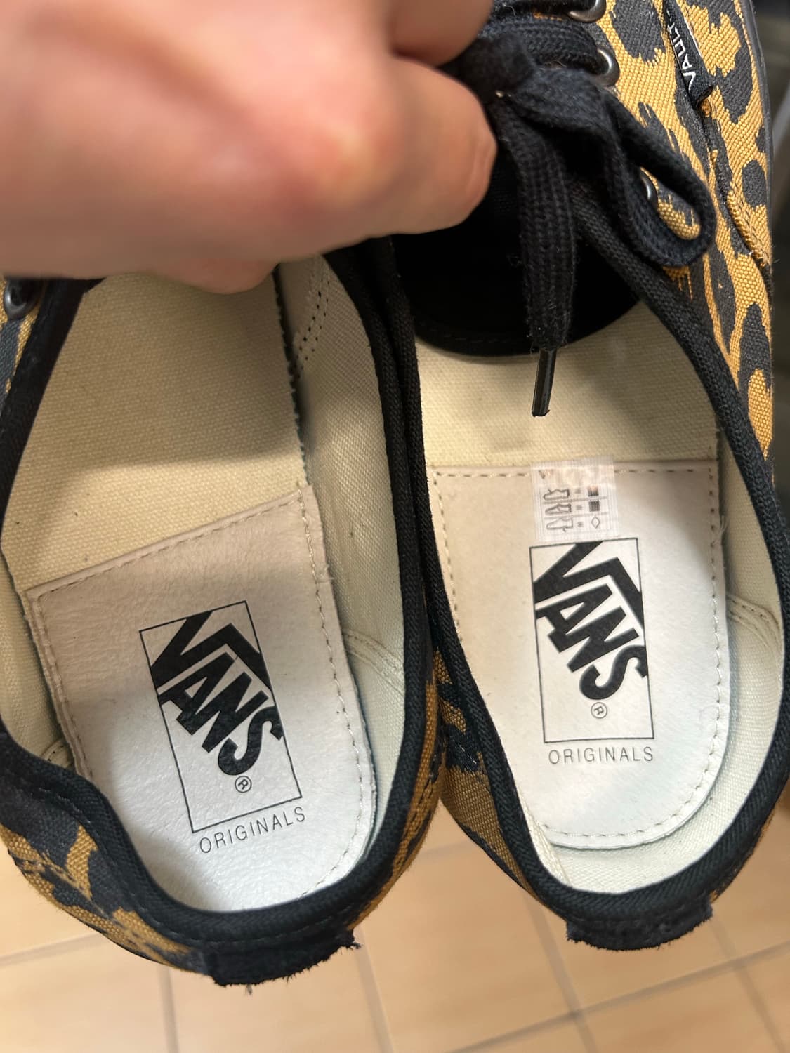 반스 프리미엄 어센틱 레오파드 270size 상품이미지6