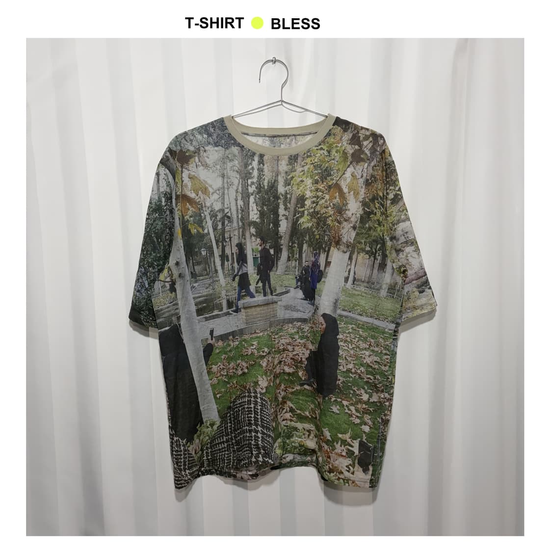 블레스 홀리데이 티셔츠 상품이미지1