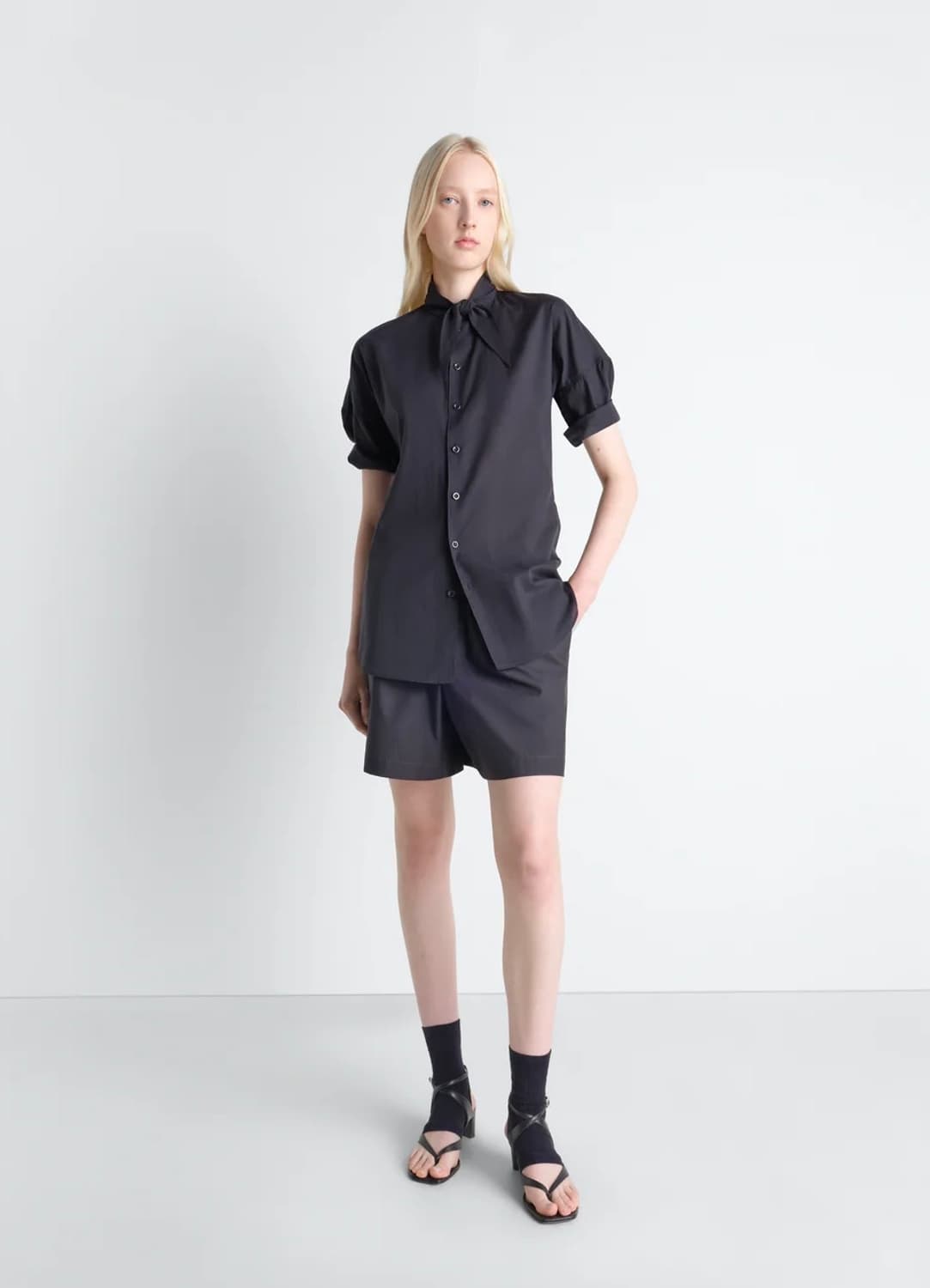 [34,36]르메르 26ss FOULARD 스카프 셔츠/스퀴드 잉크 상품이미지2