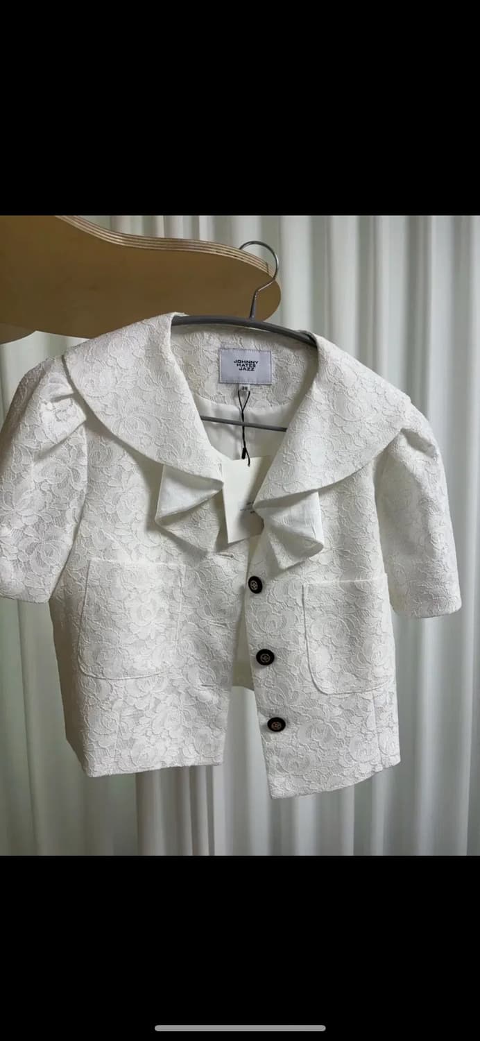 쟈니헤잇재즈 러플 레이스 크롭 자켓 상품이미지1