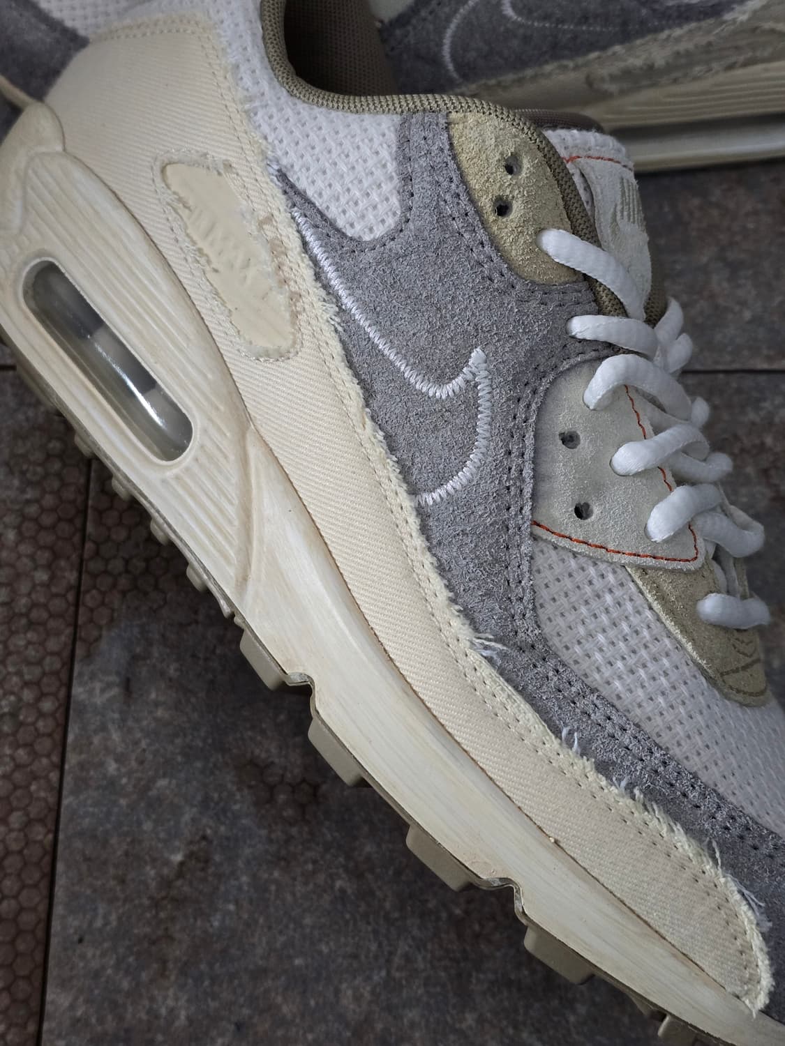 (255)나이키 에어맥스 90 프리미엄 페일 아이보리 상품이미지9