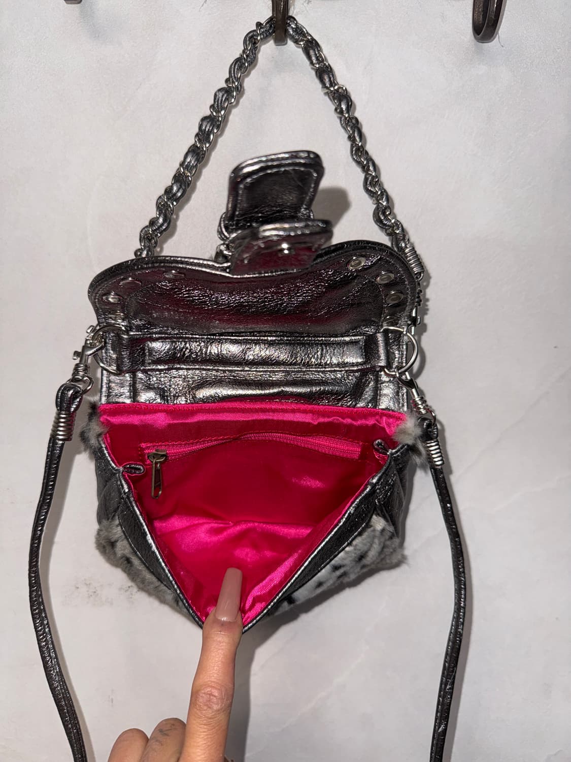 Gray fur leopard chain mini two way bag 상품이미지6