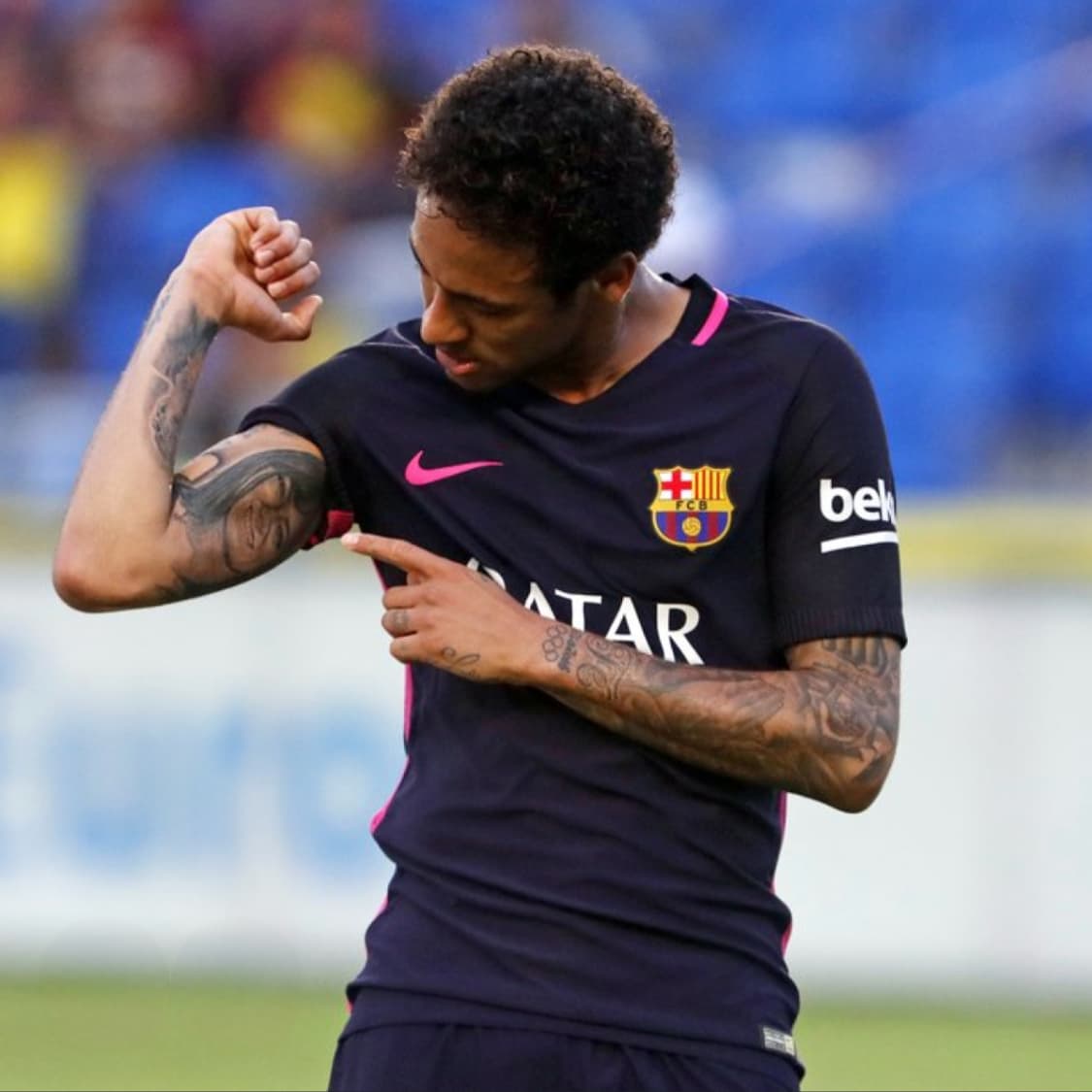 16-17 바르셀로나 어웨이 네이마르 주니어 유니폼 M 상품이미지8