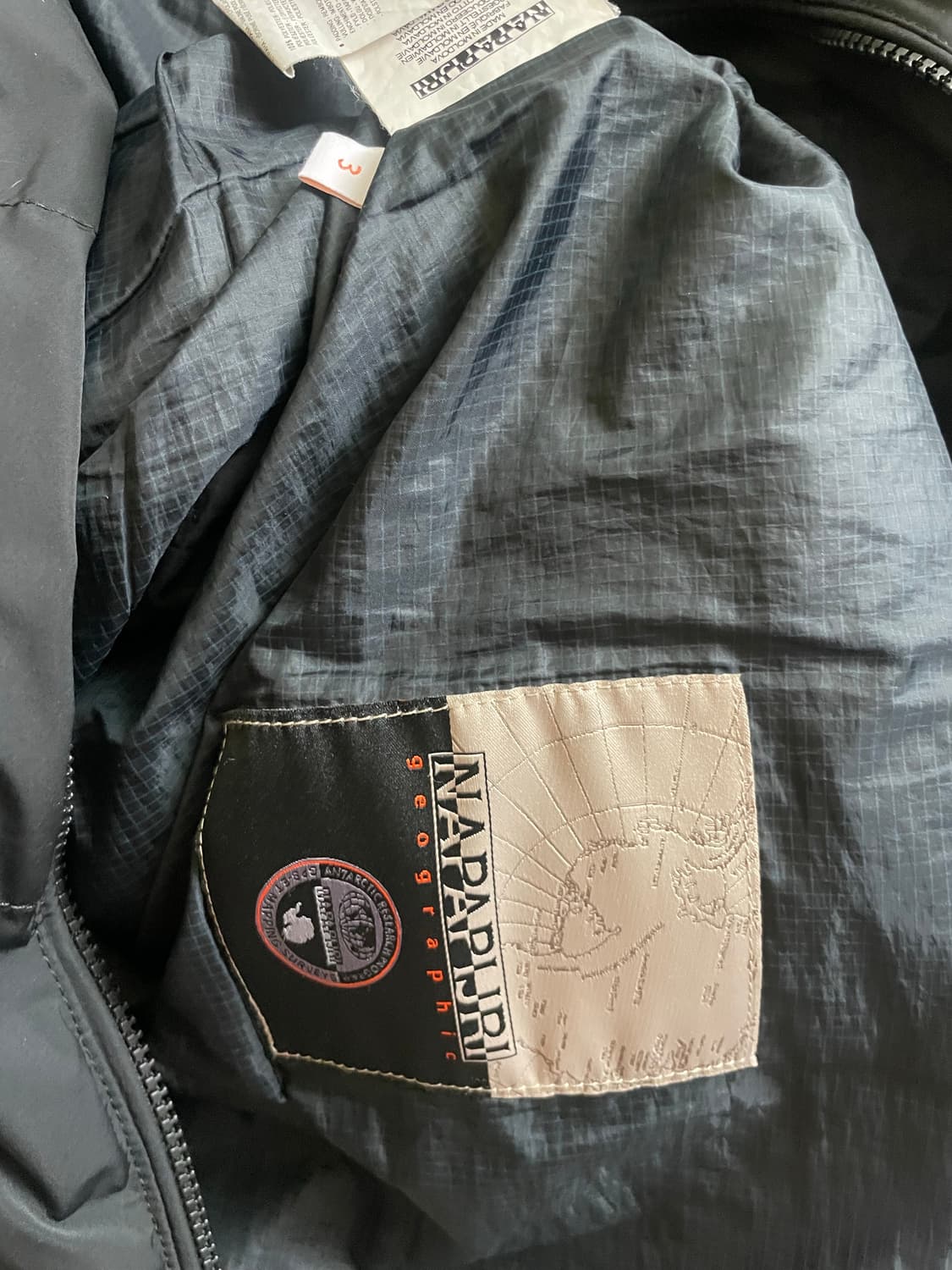 [3] 마틴로즈 X 나파피리 패딩 베스트 조끼 블랙 상품이미지7