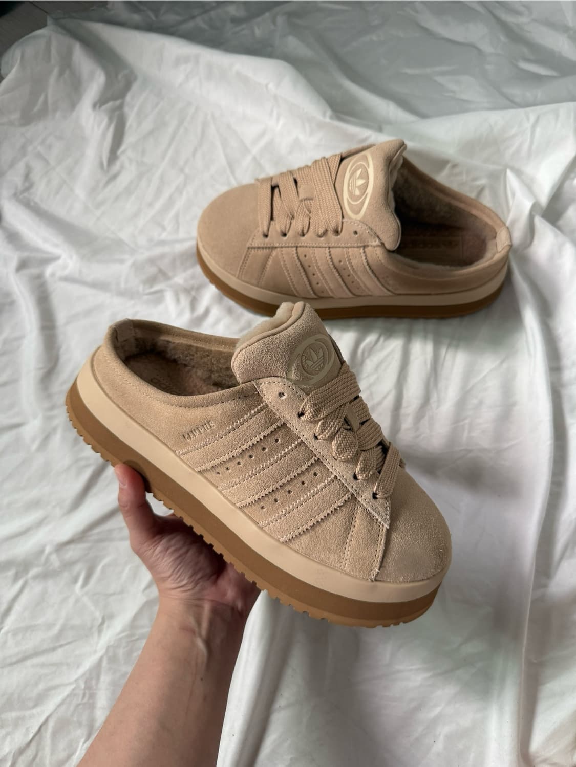 플리마켓🔥 아디다스 쉐르파 뮬 베이지 상품이미지1