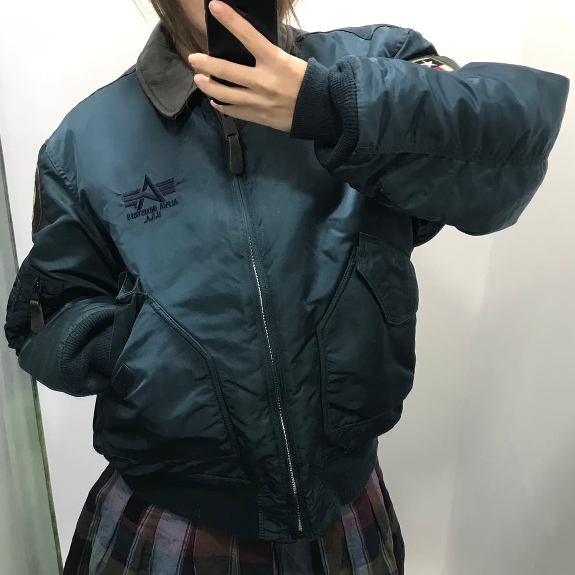 알파인더스트리 ma-1 레더카라 항공자켓 상품이미지2