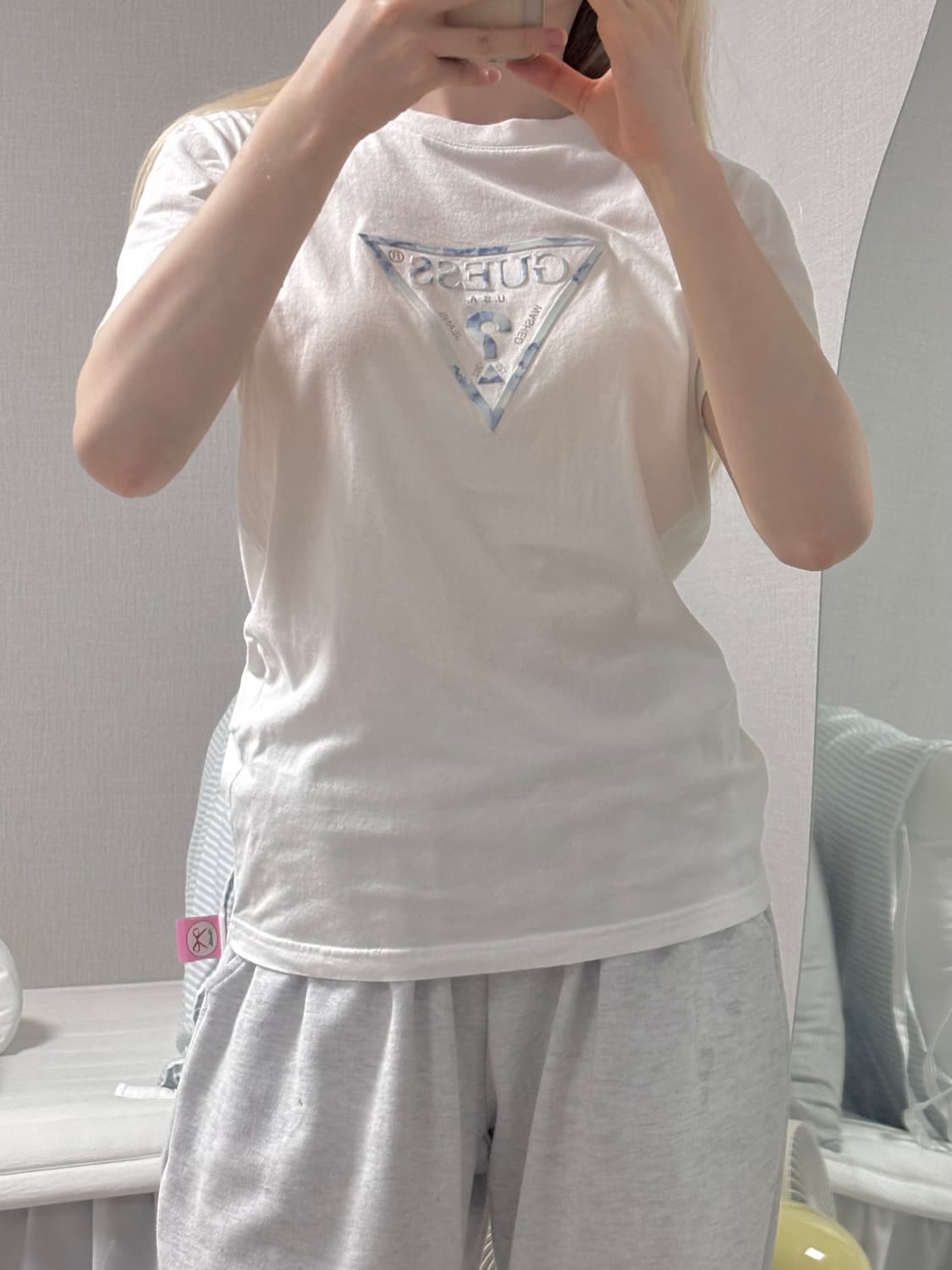 게스 시나모롤 반팔🪽  상품이미지1
