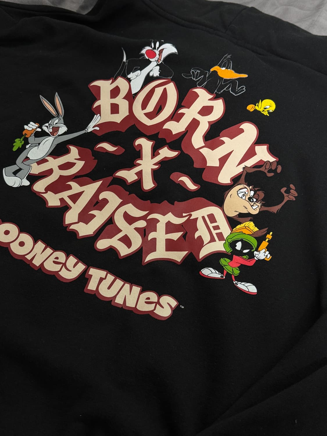 본앤레이즈드 LOONEY TUNES ROCKER 후디 상품이미지3