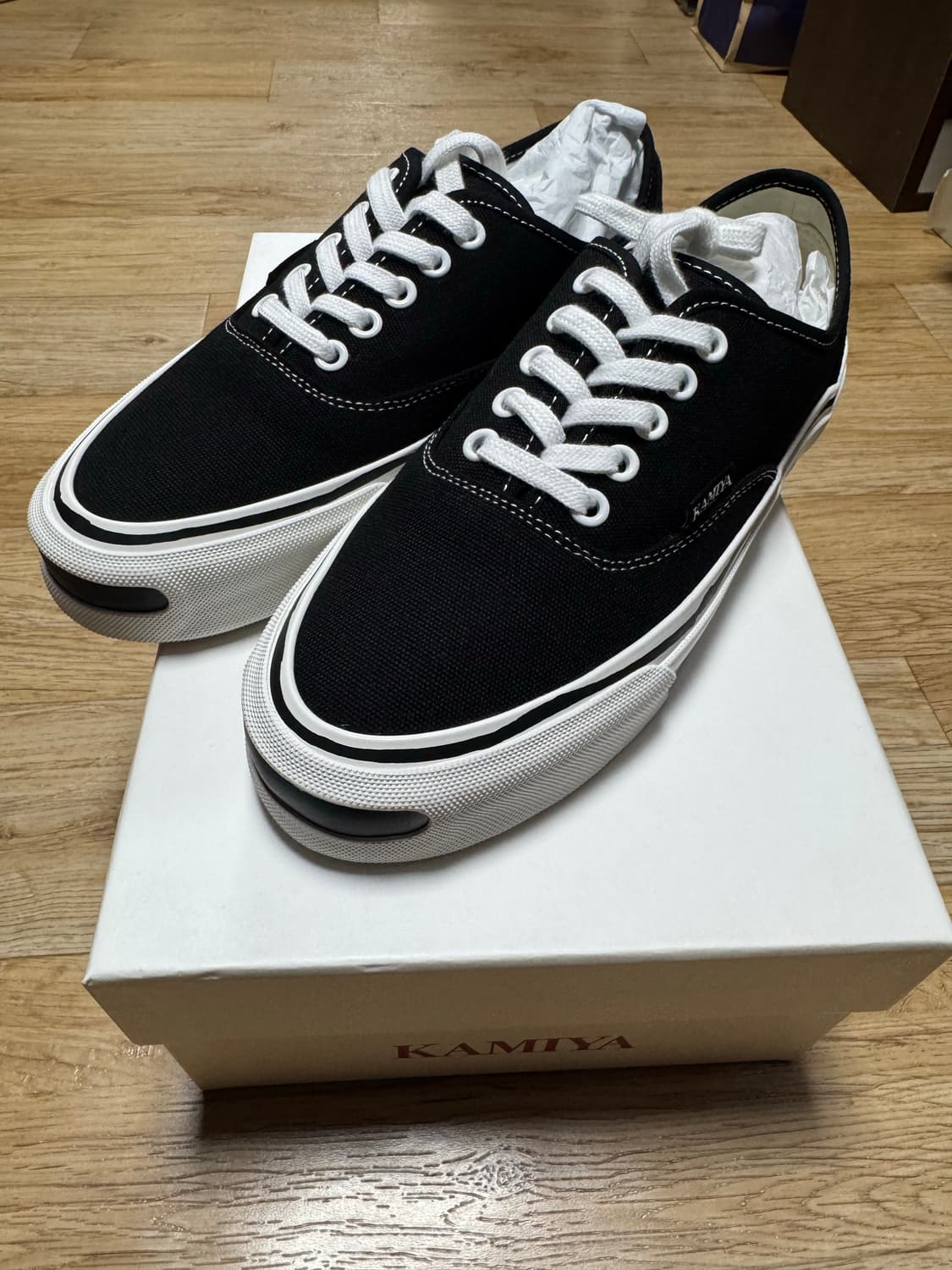 (39)카미야 하크 벌커나이즈 스니커즈 블랙 상품이미지1