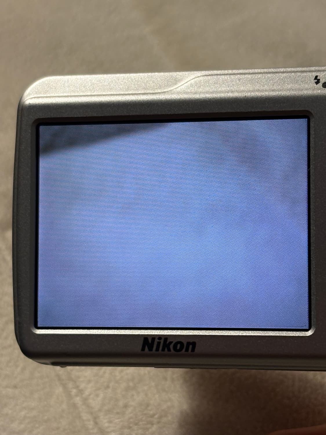 니콘 쿨픽스 s210 실버 (배터리 2개, 충전기 포함) 상품이미지2