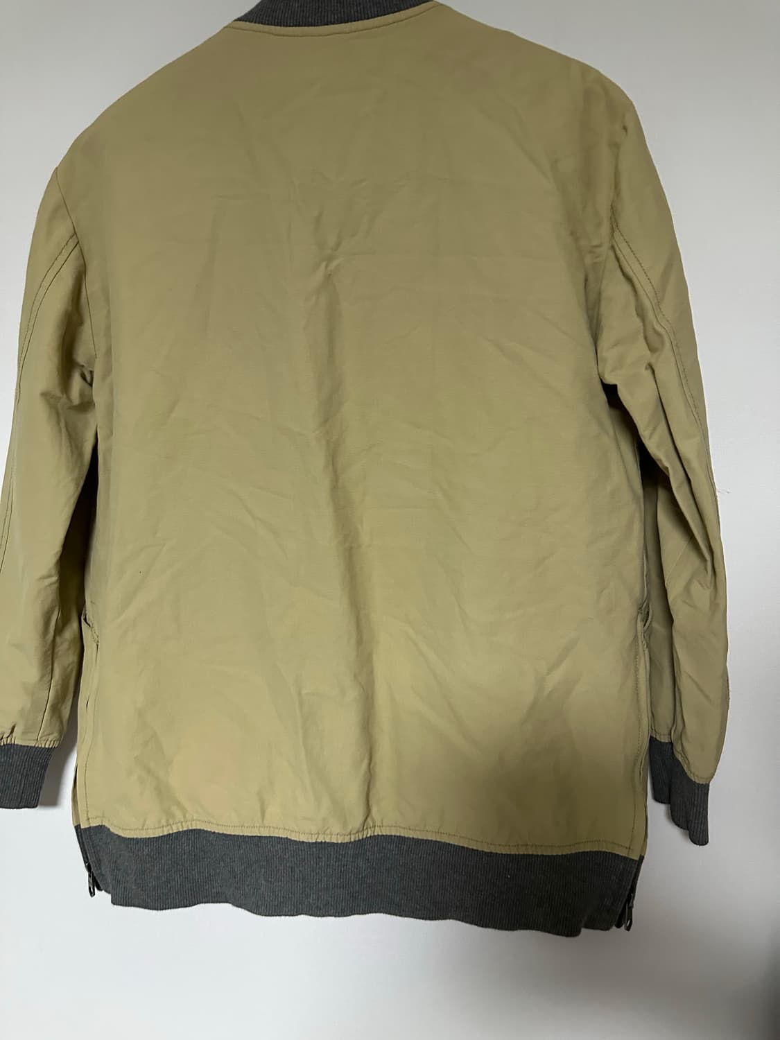 자라 베이지색 봄버 자켓 상품이미지2