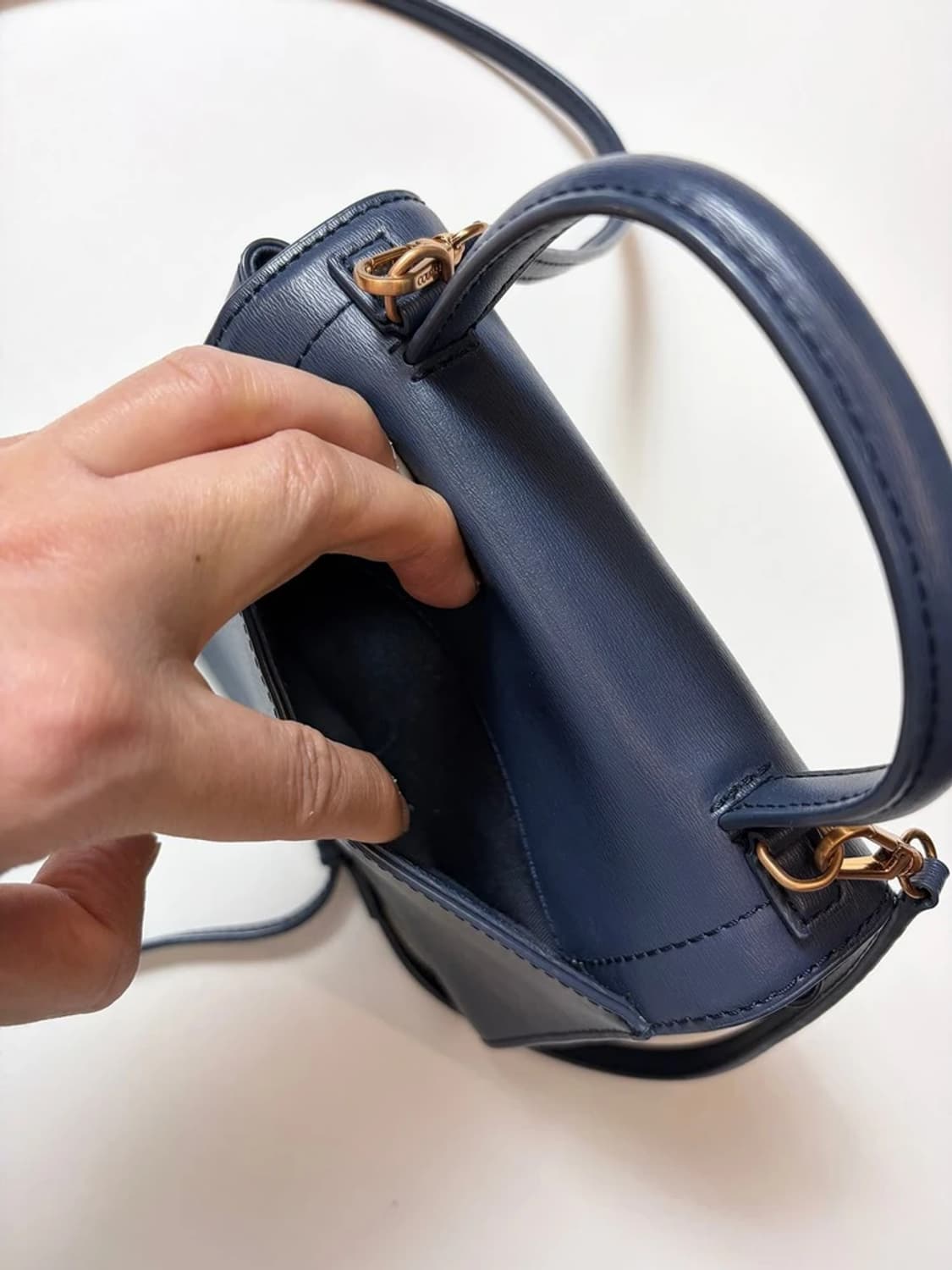 쿠론 COURONNE 셰어 크로스 21 크로스백 Q1540 상품이미지4