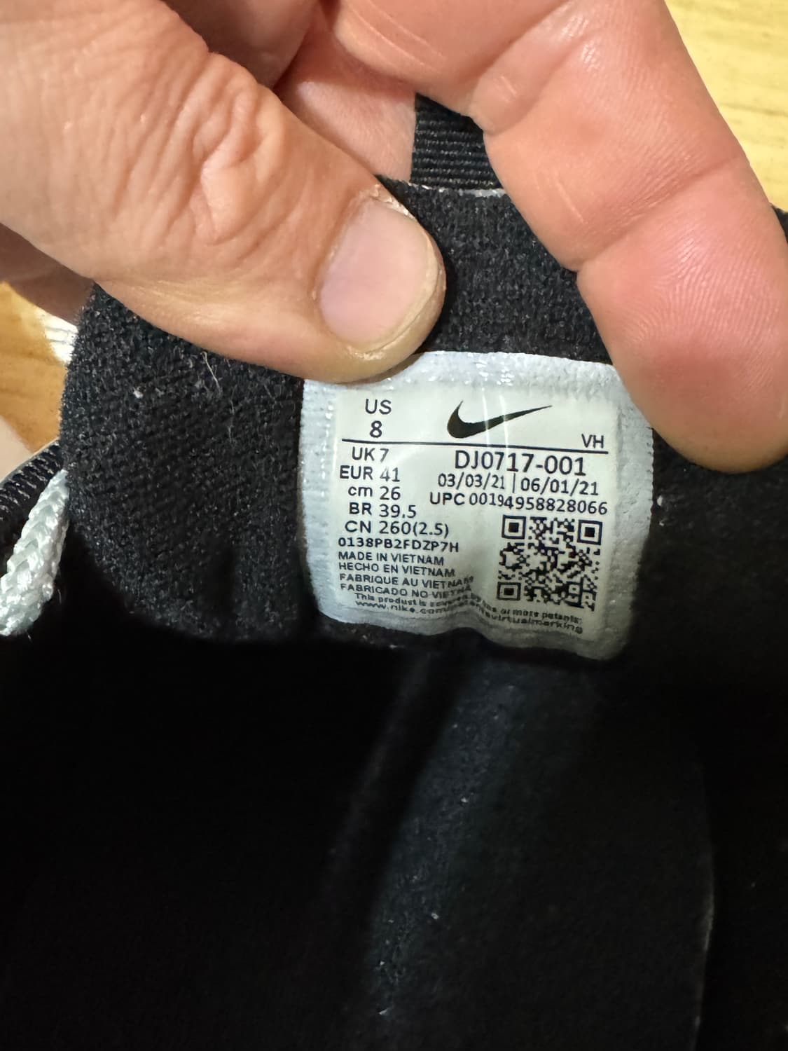 나이키 에어맥스 97 메탈릭 실버 260mm 상품이미지8