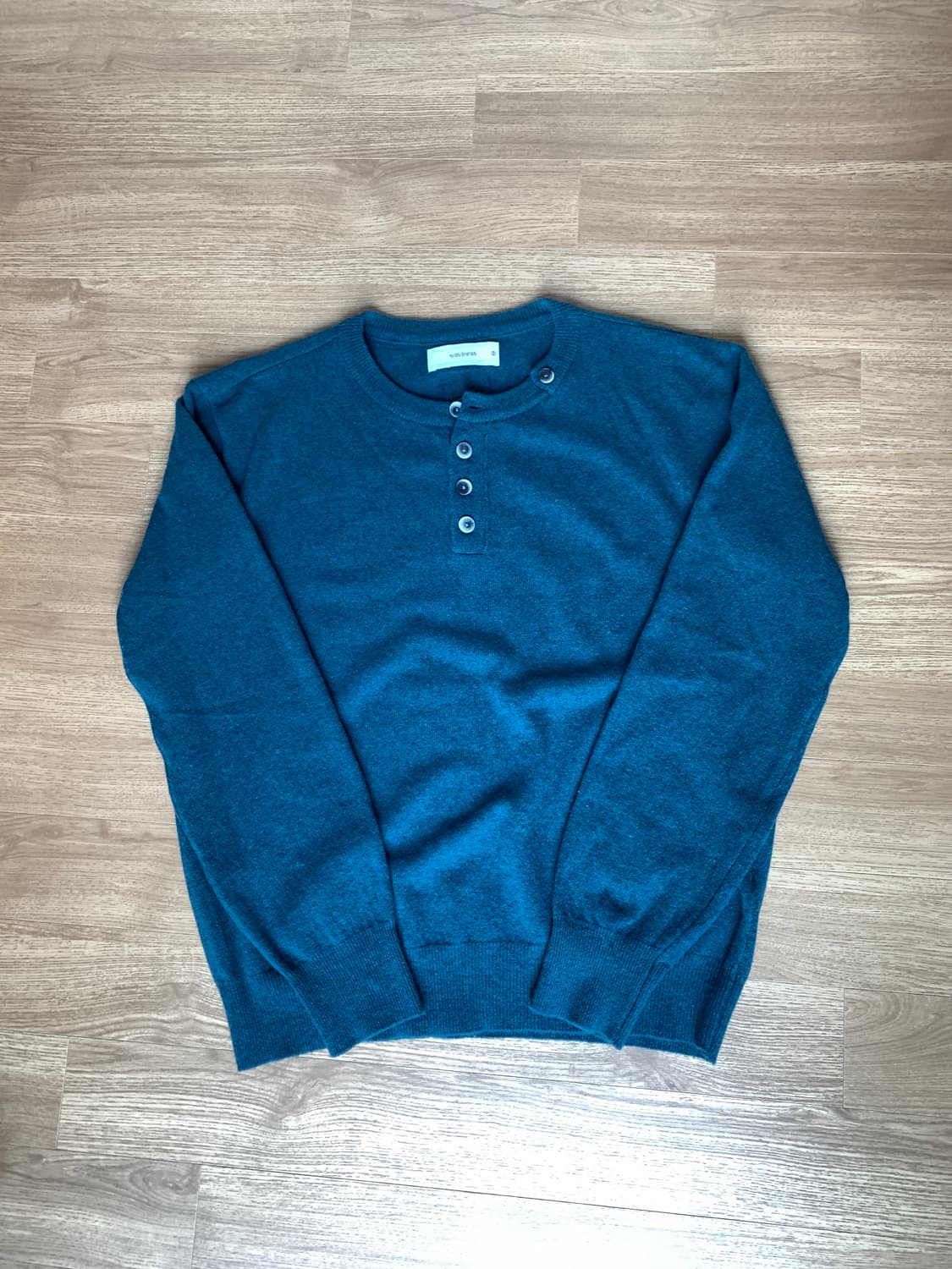 웨이비니스 버튼 풀오버 헨리넥 니트 터콰이즈 size 2 상품이미지1