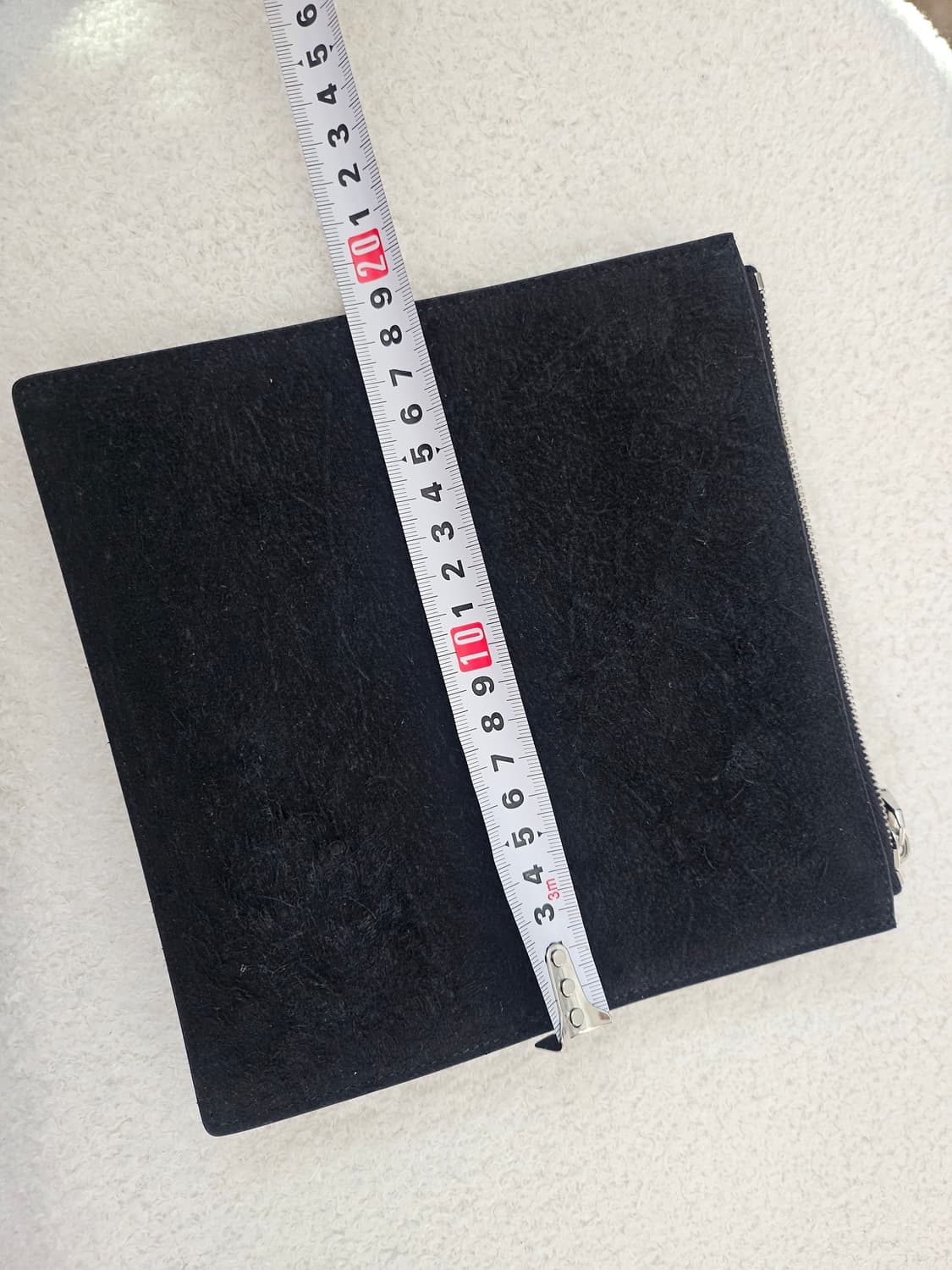 정품(남여)지방시 로고 스웨이드 파우치 클러치 상품이미지6