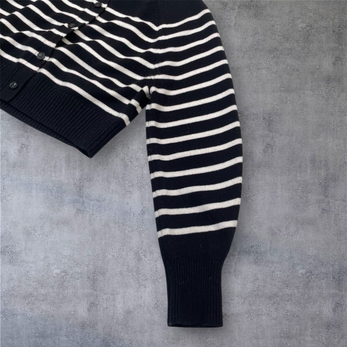 코스 COS 블랙 스트라이프 크롭 니트 가디건 S 상품이미지6