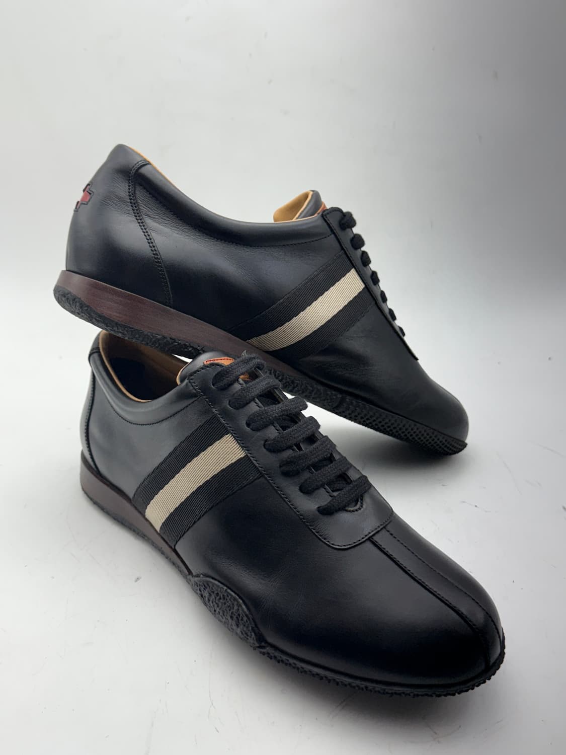 정품)발리스니커즈270 상품이미지3