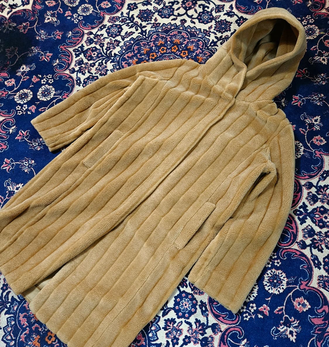 Robe Cabinet in Japan 플리스 후드 코트 자켓 Free 상품이미지1