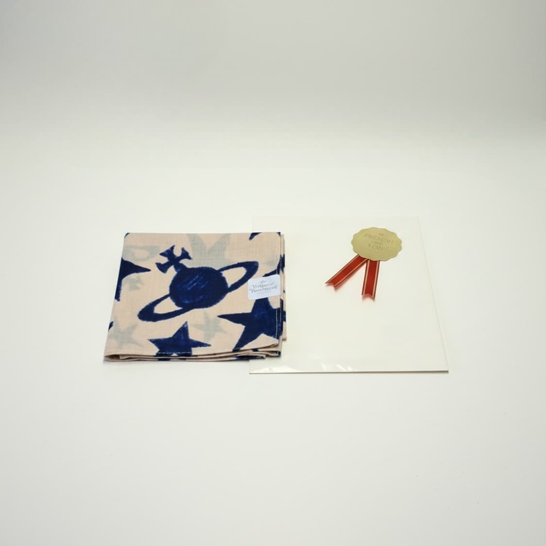 비비안웨스트우드 면 손수건 (새상품 with Case) 상품이미지2