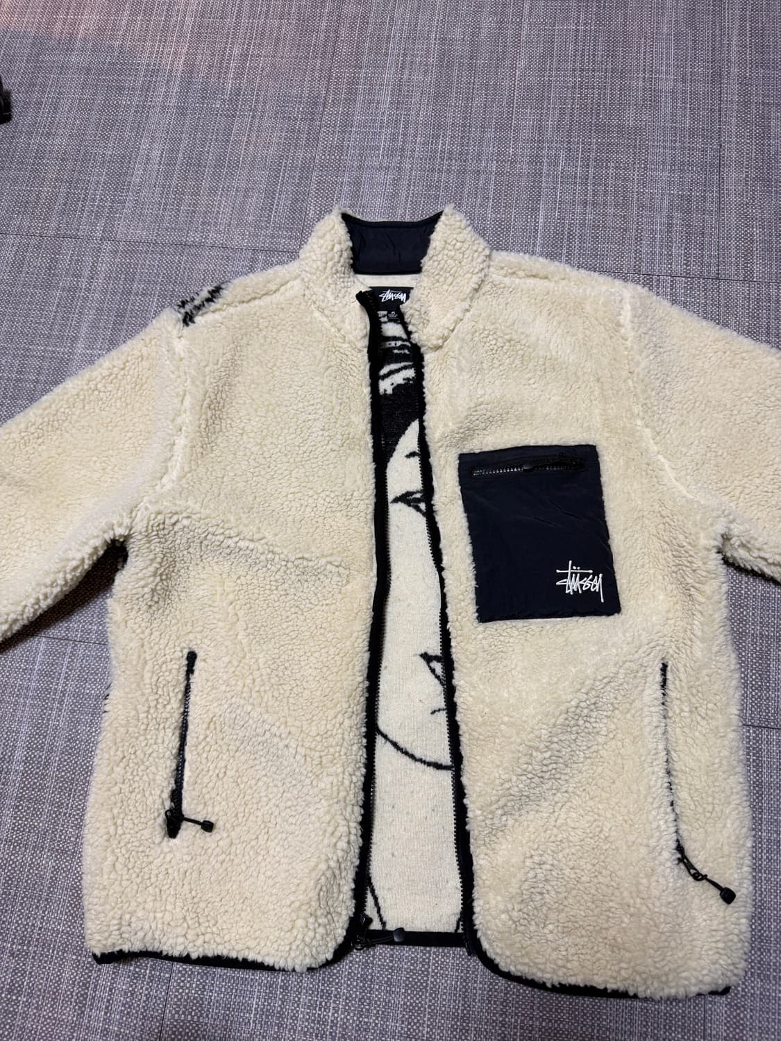 스투시 비너스 자카드 쉐르파 자켓 상품이미지1