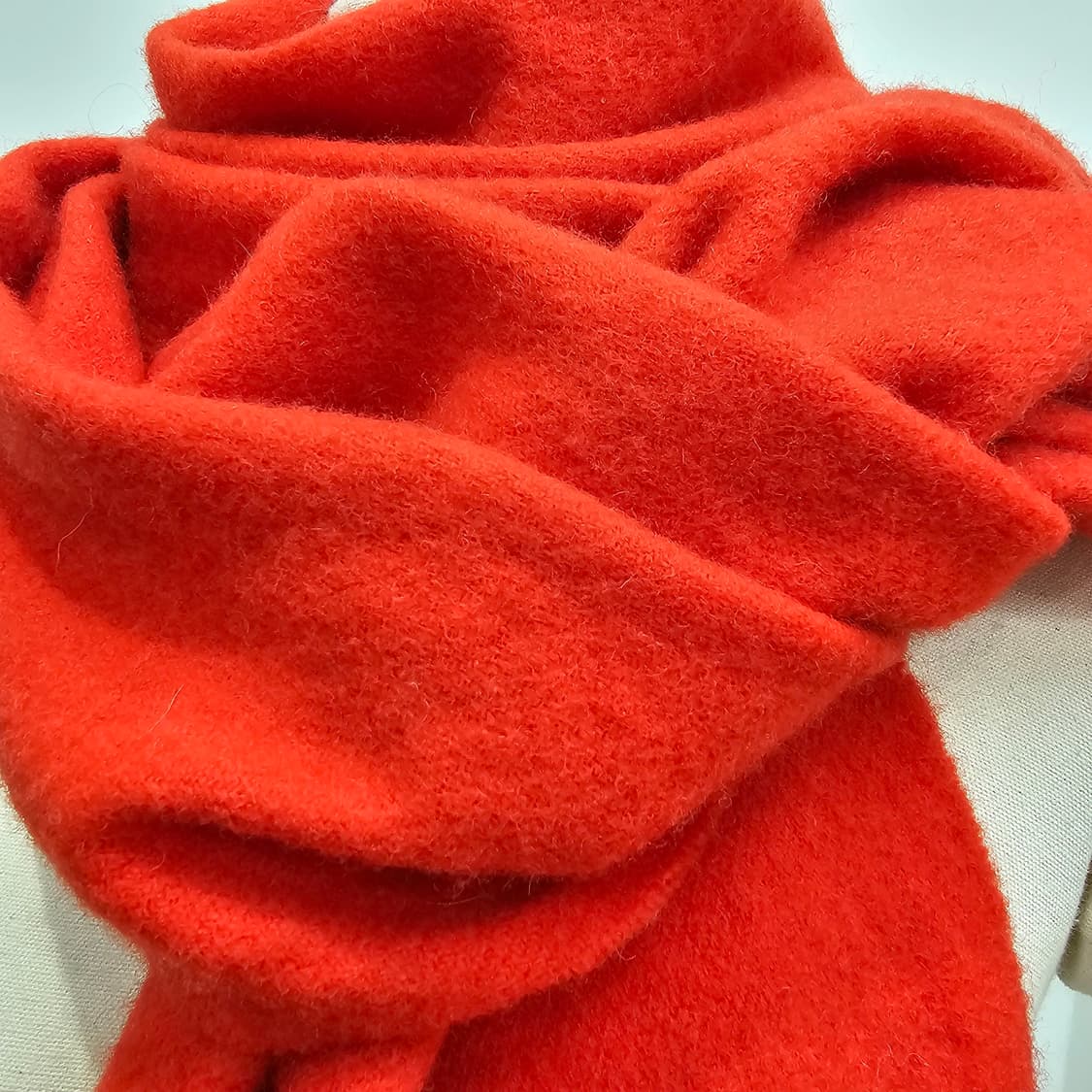 스코틀랜드산 울 100% 주황빛 롱 머플러 남녀공용 상품이미지6