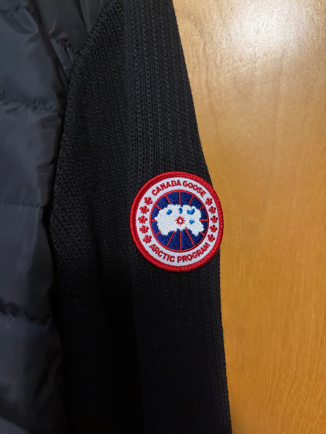 캐나다구스 니트 자켓 상품이미지2