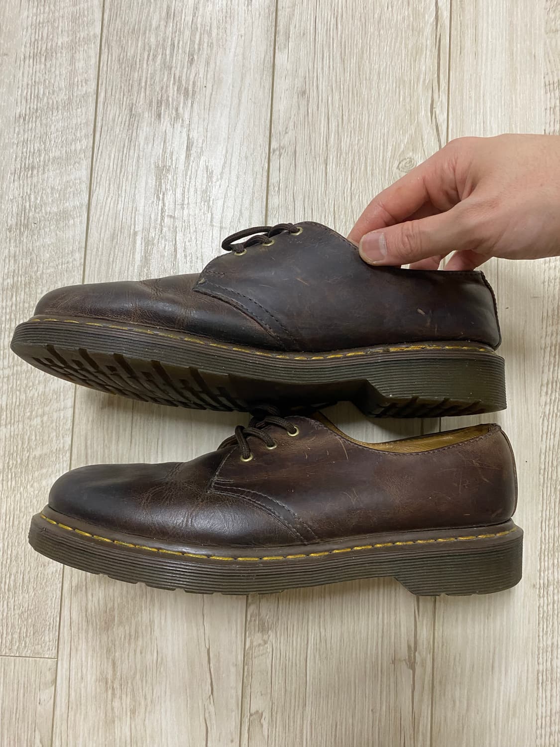 닥터마틴 1461 3홀 크레이지홀스 260 상품이미지2