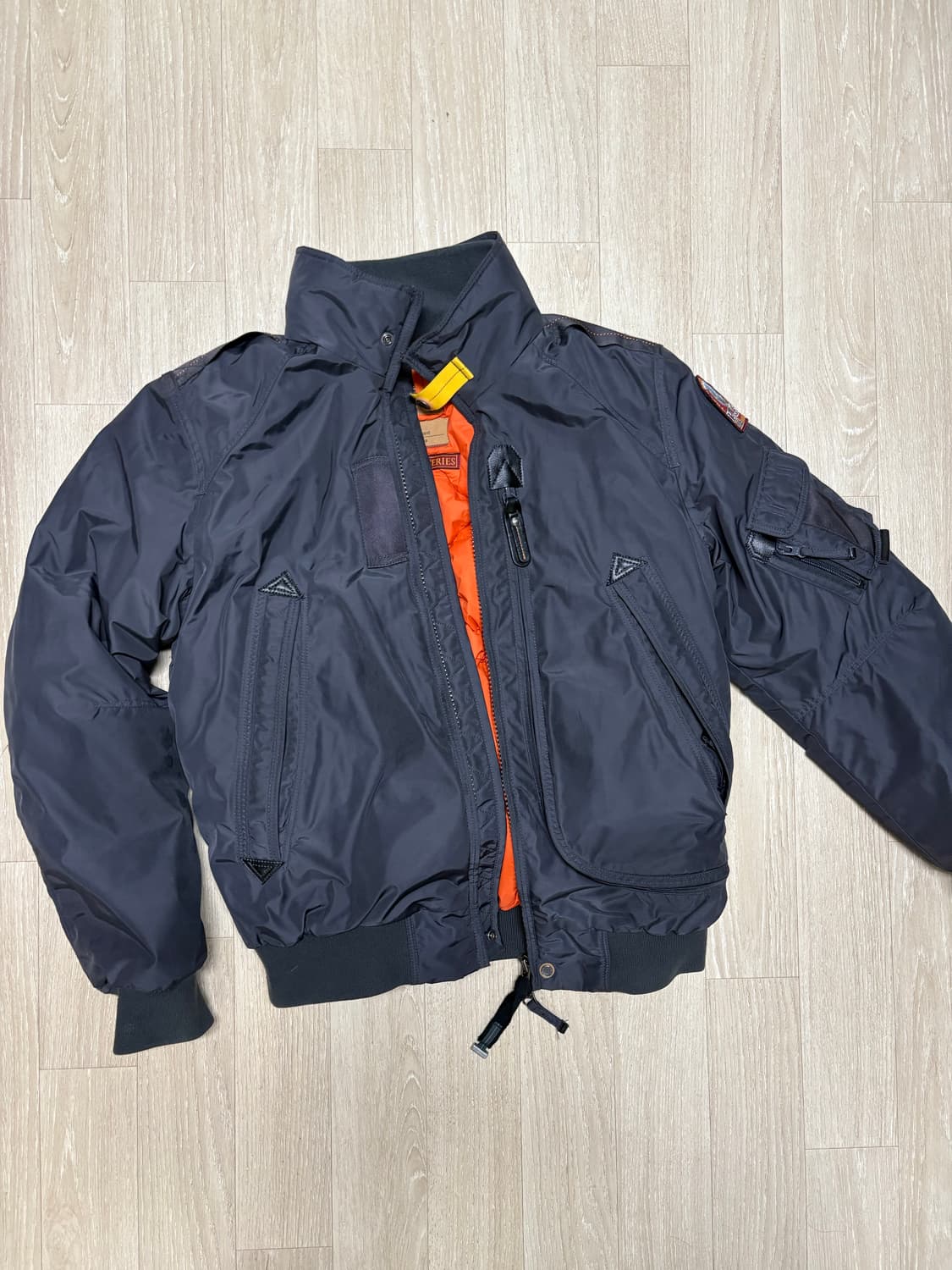 파라점퍼스 파이어 마스터피스 자켓 블랙 s사이즈 상품이미지1