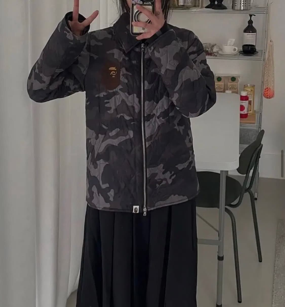 <국내 유일 매물> 정품 베이프 흑계 패딩  상품이미지2