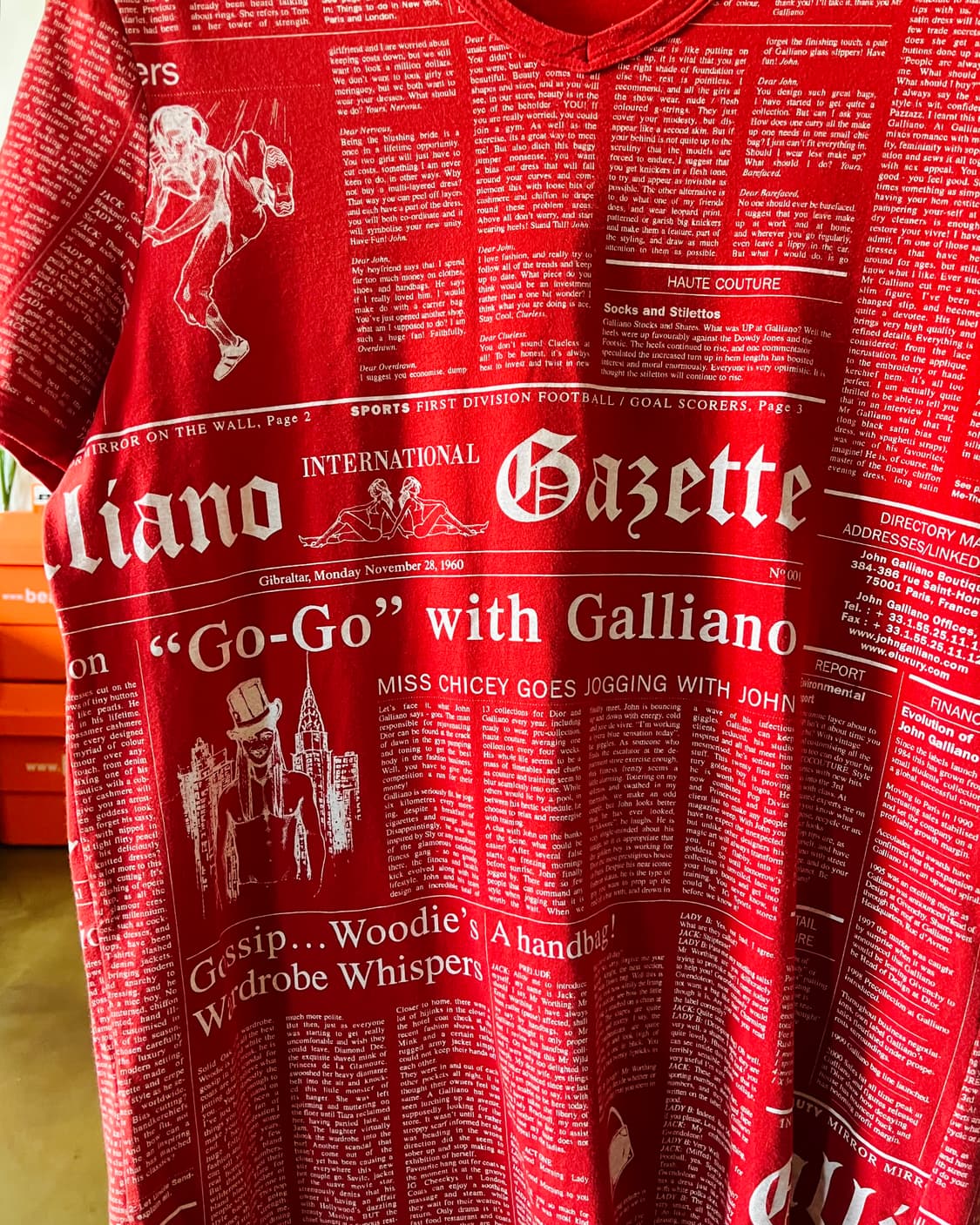 00s John Galliano Newspaper Pattern T 상품이미지5
