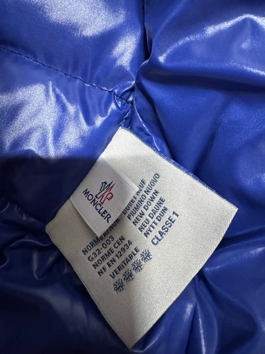 0 몽클레어 바디 다운 패딩 상품이미지9