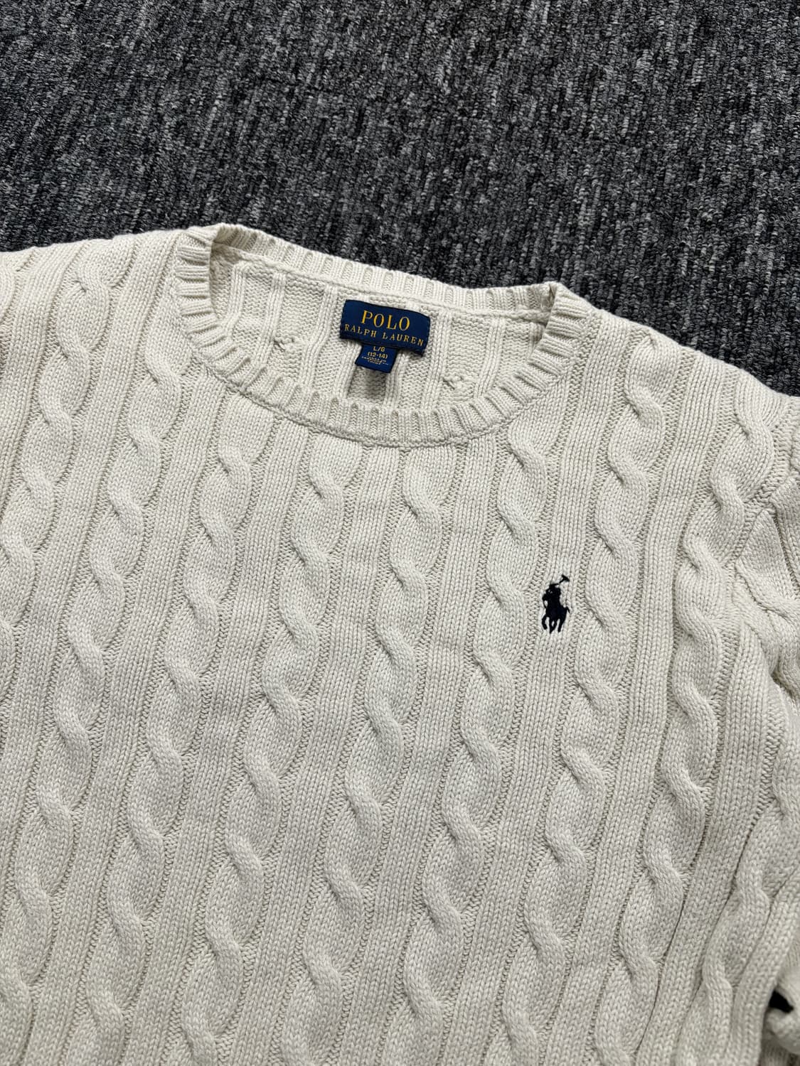 폴로 화이트 꽈배기 니트 상품이미지4