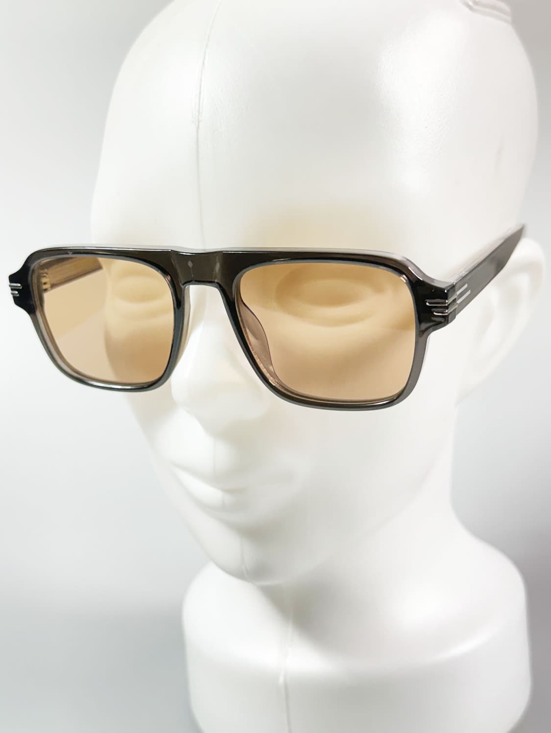 CANAAN 볼드 스퀘어 프레임 빈티지 틴트 선글라스 상품이미지8