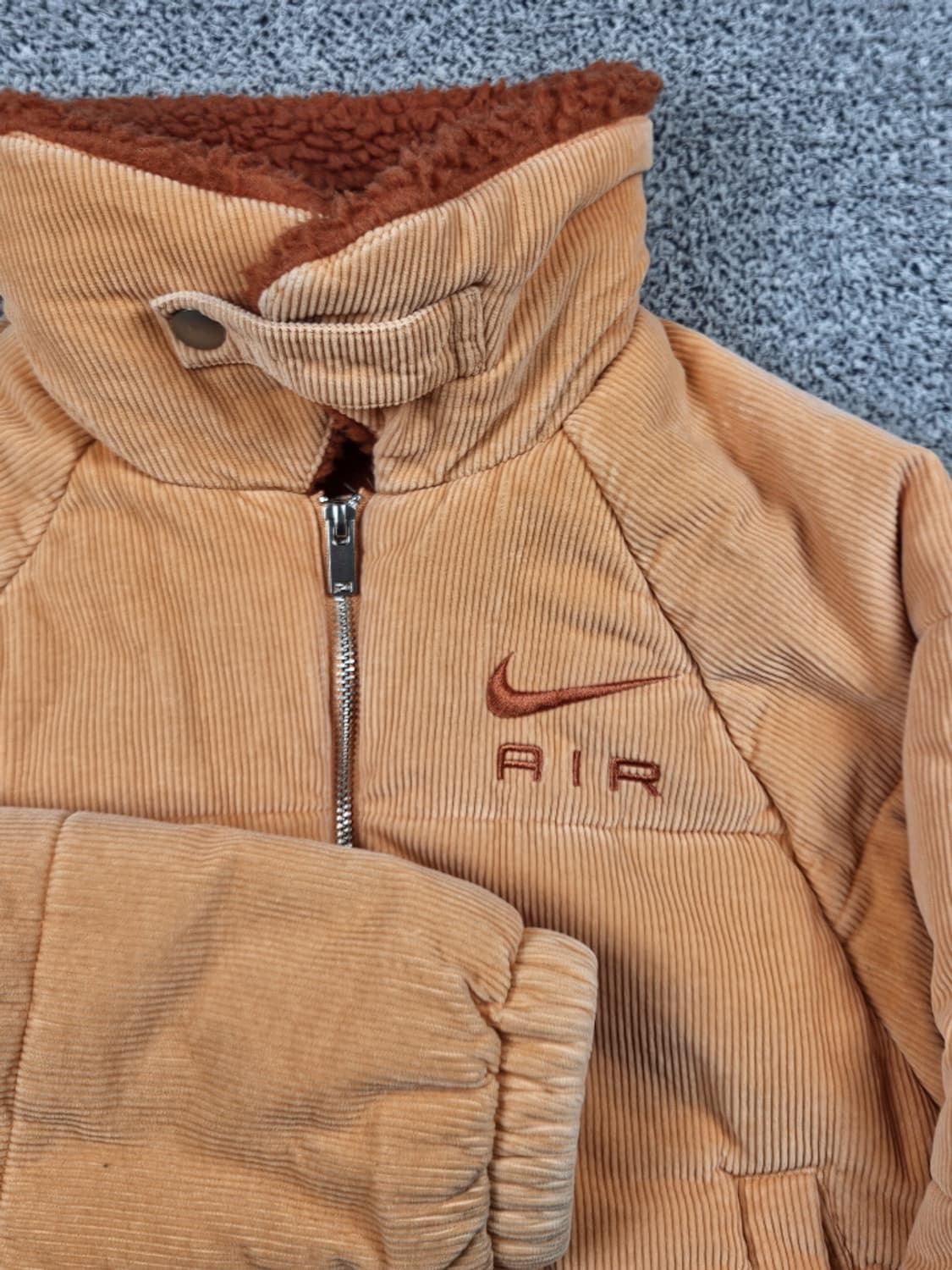 나이키 에어 써마핏 코듀로이 크롭 패딩 ( S ) / 10302 상품이미지6