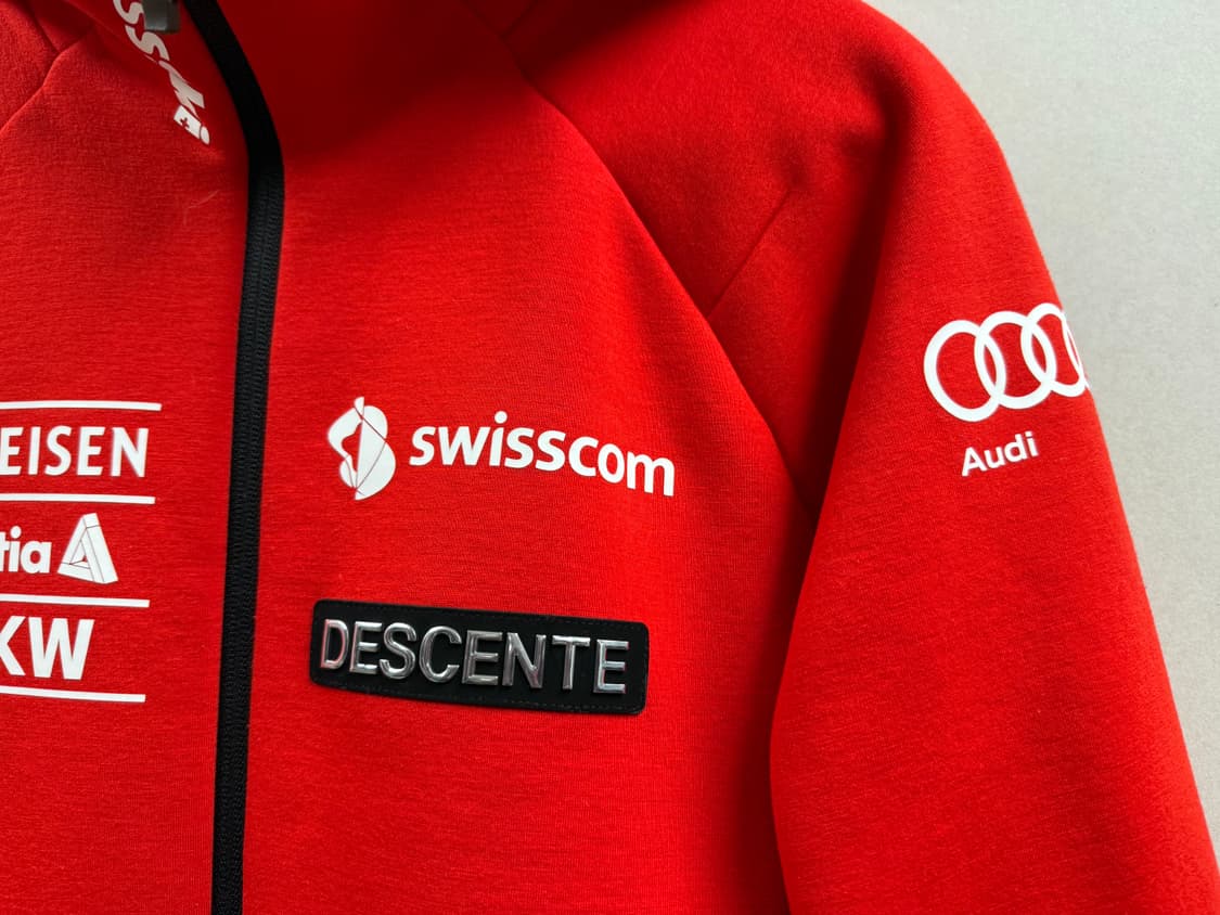 키즈 150 / 데상트 아우디 스위스 레플리카 후드집업 레드 상품이미지5