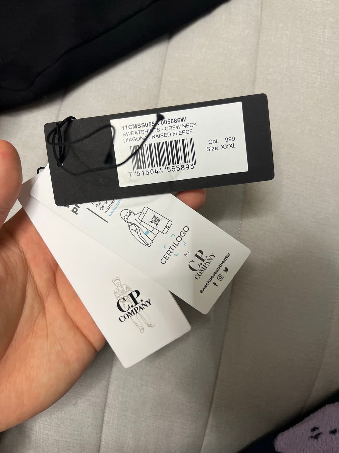 정품)Cp컴퍼니 다이고날 렌즈 와펜 맨투맨 fw 3xl 상품이미지6