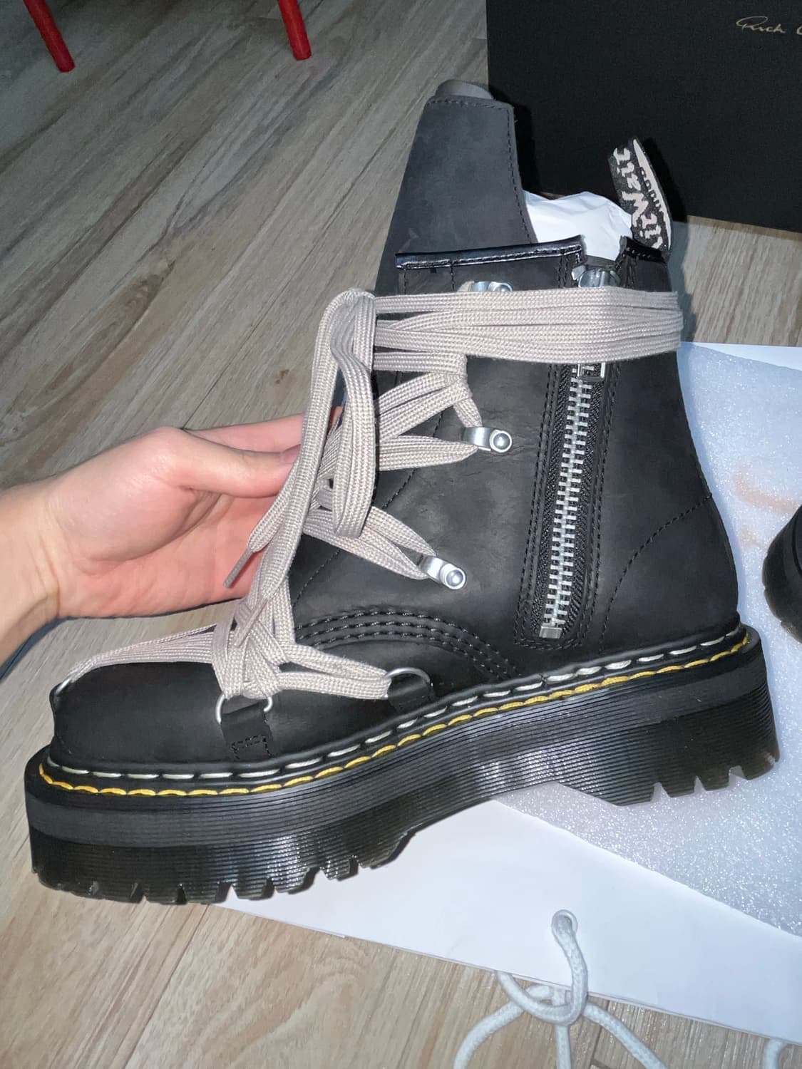 릭오웬스 닥터마틴 메가레이스 쿼드솔 270 uk8 상품이미지5